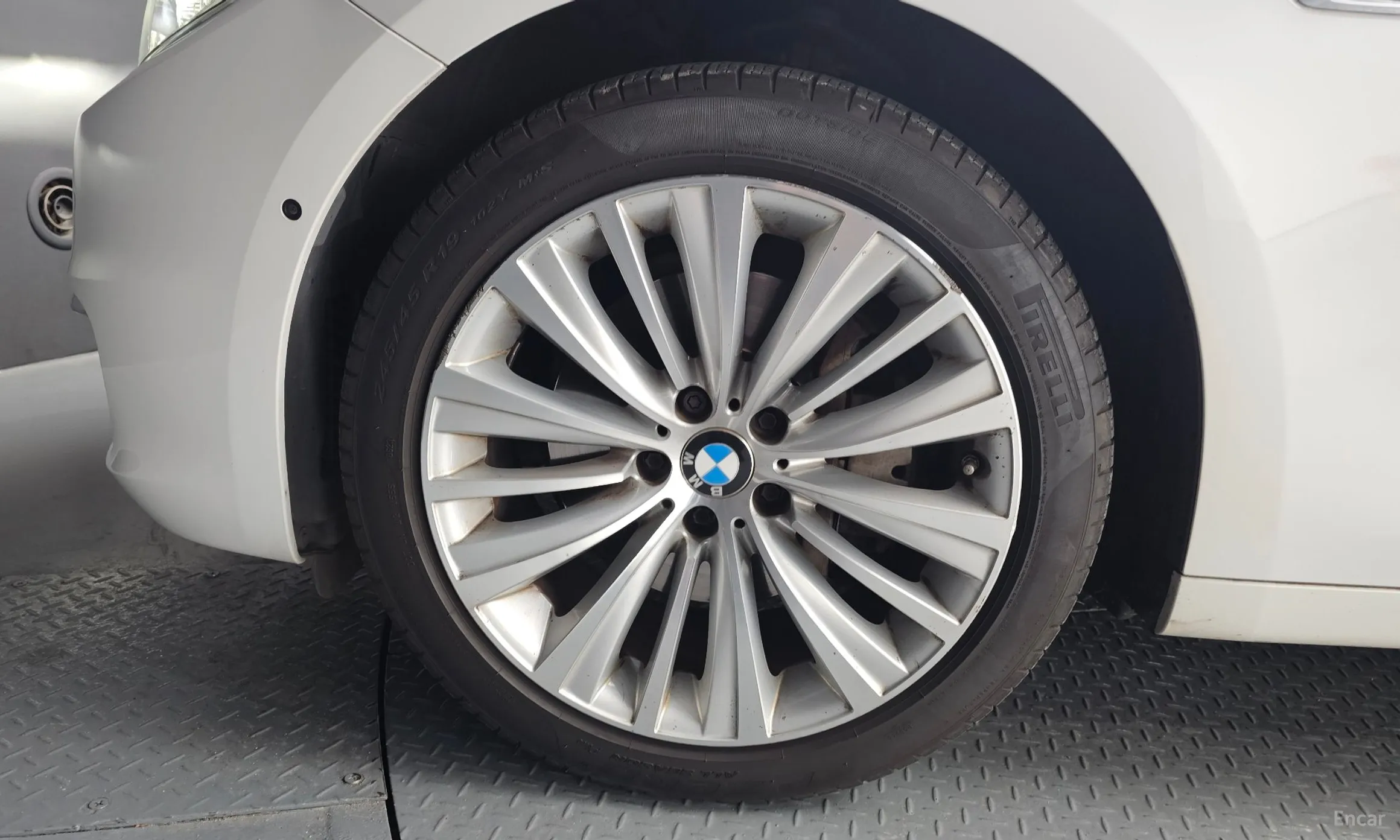 BMW 5 Series GT (F07) превью 5