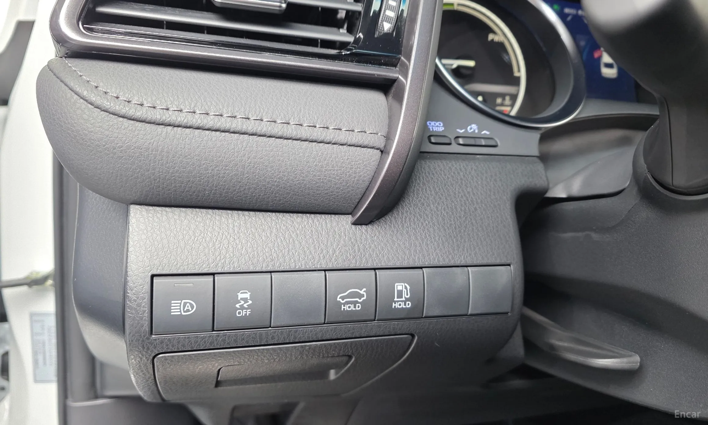 Toyota Camry (XV70) превью 18