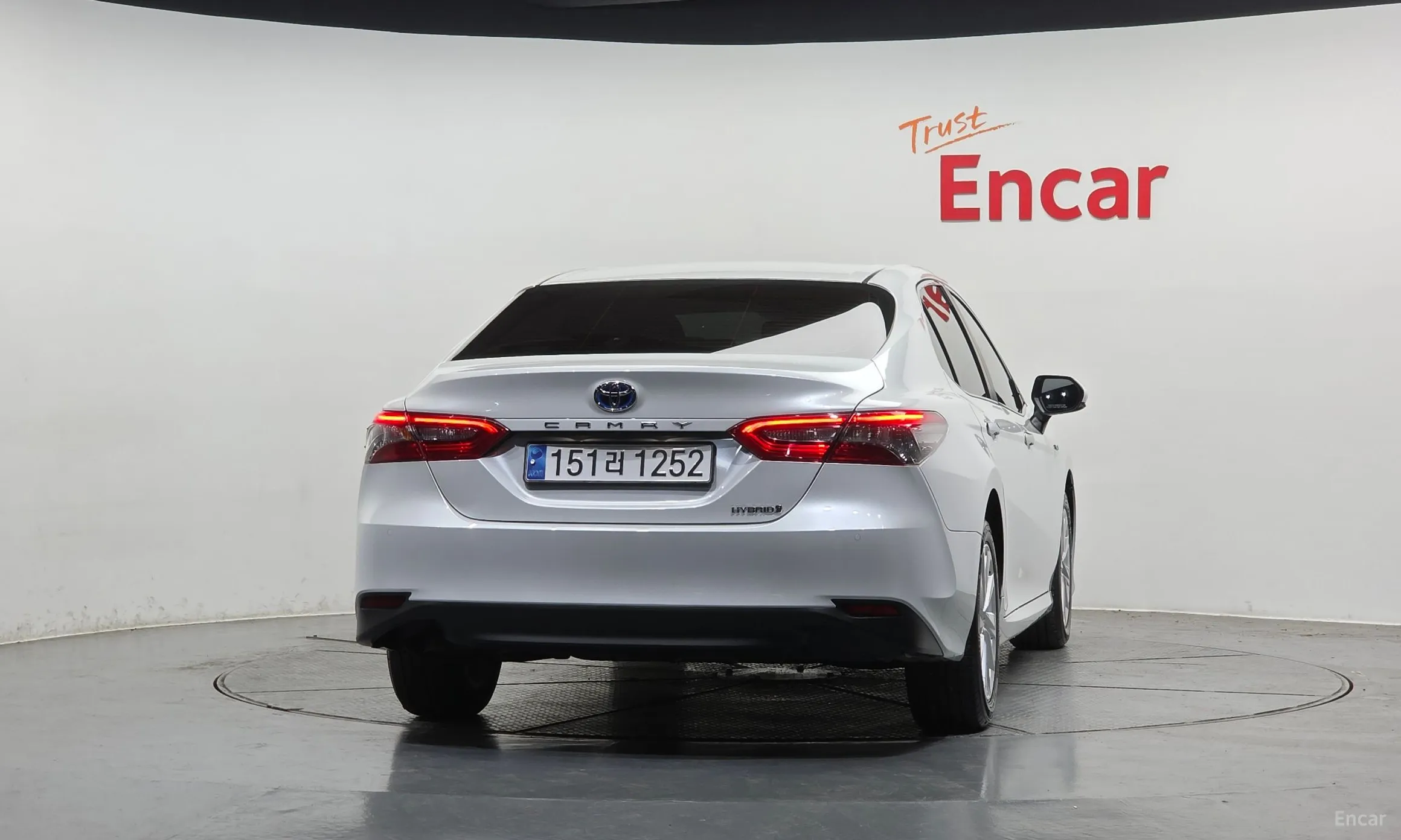 Toyota Camry (XV70) превью 4