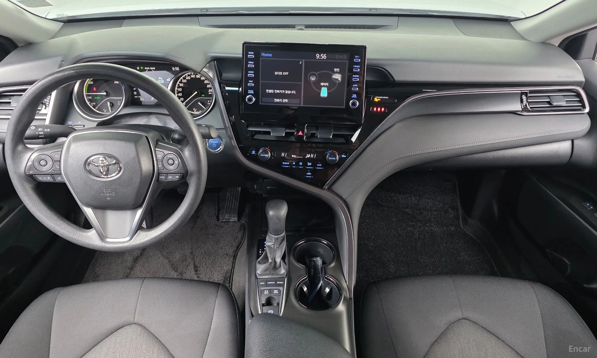 Toyota Camry (XV70) превью 7