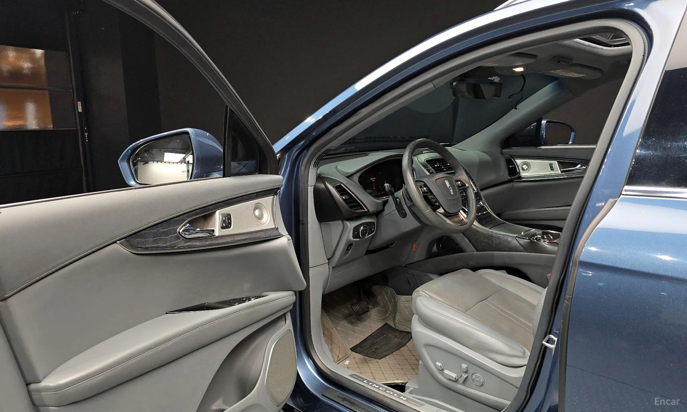 Lincoln Nautilus Gen 1 превью 10