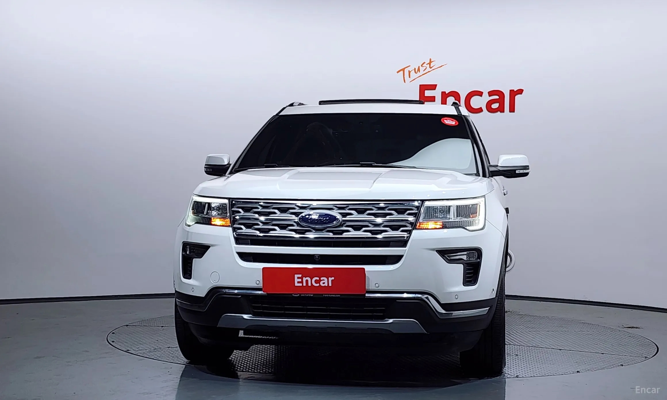 Ford Explorer превью 3