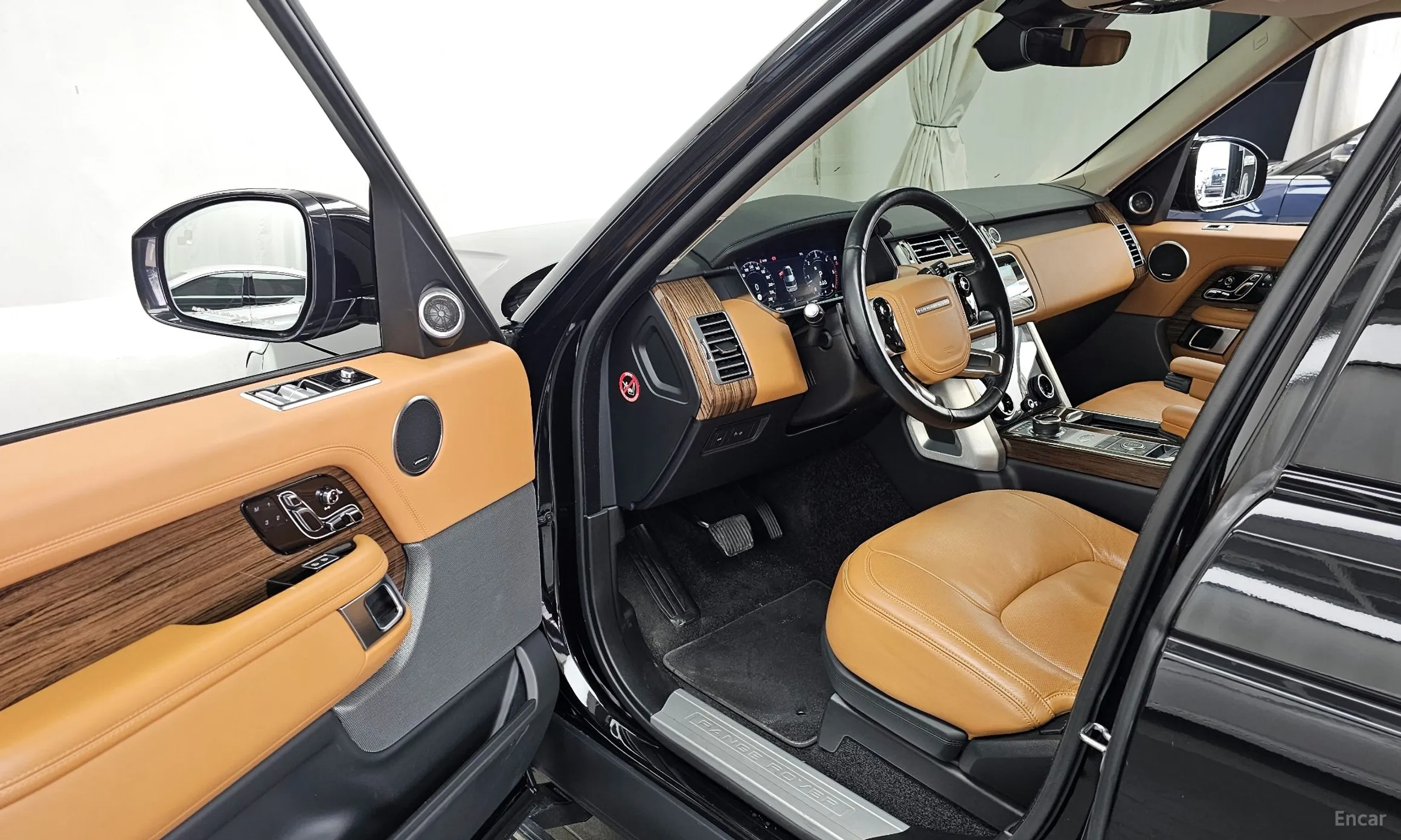 Land Rover Range Rover 4th Generation превью 10