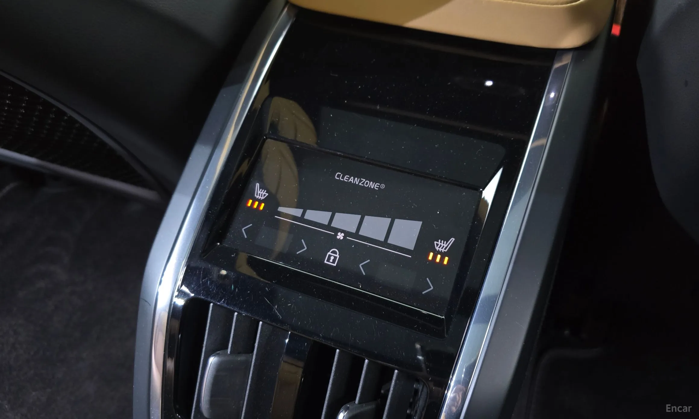 Volvo S90 превью 18