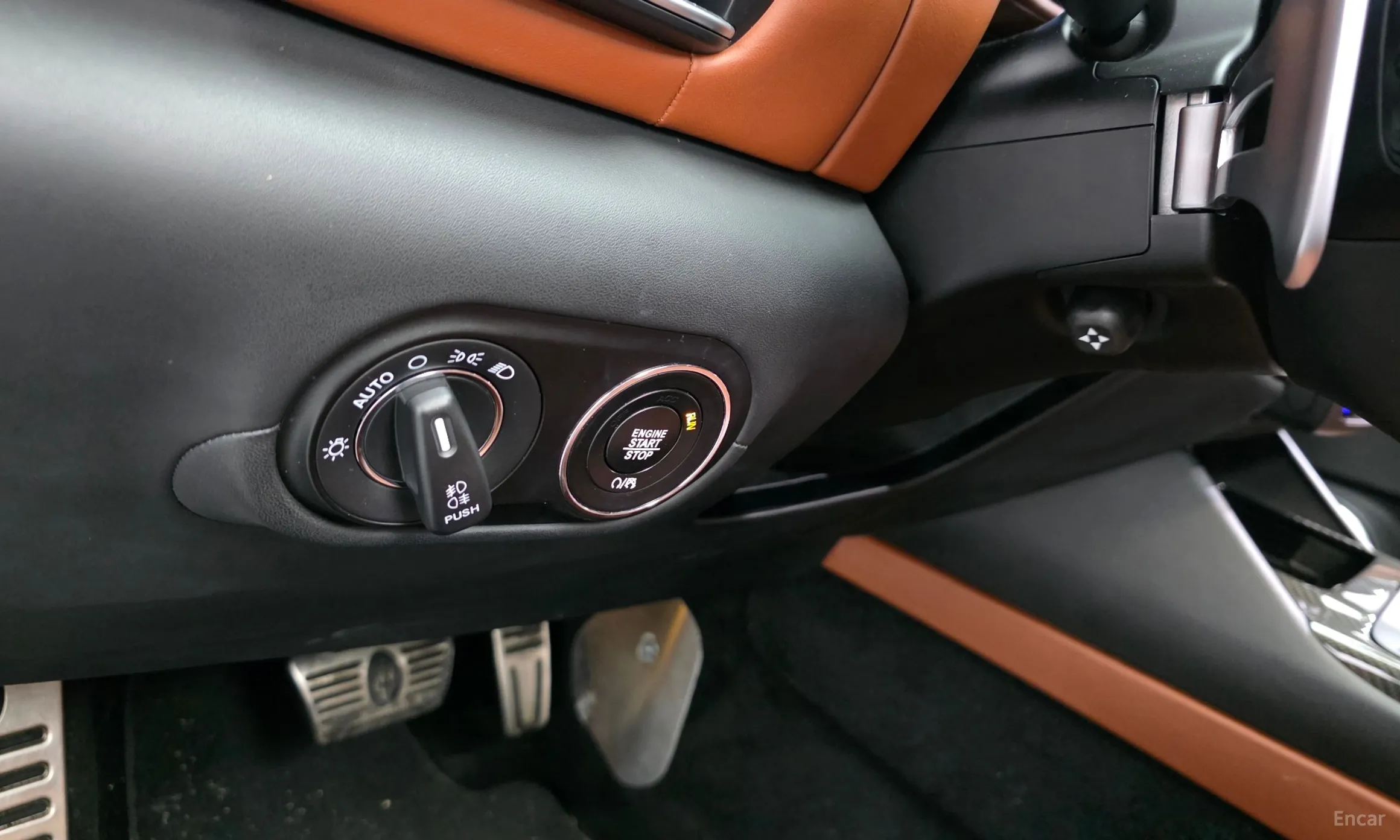 Maserati Levante превью 18