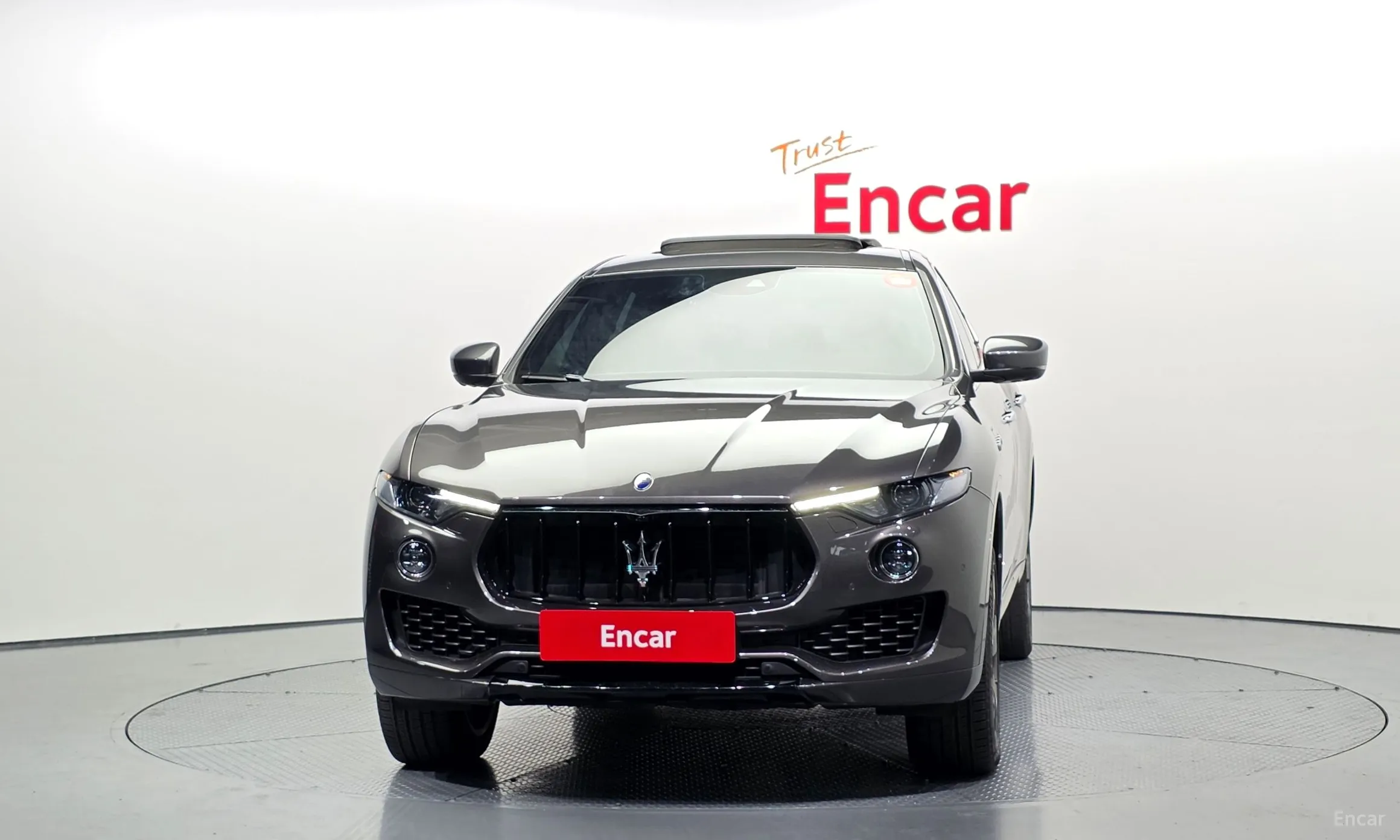 Maserati Levante превью 3