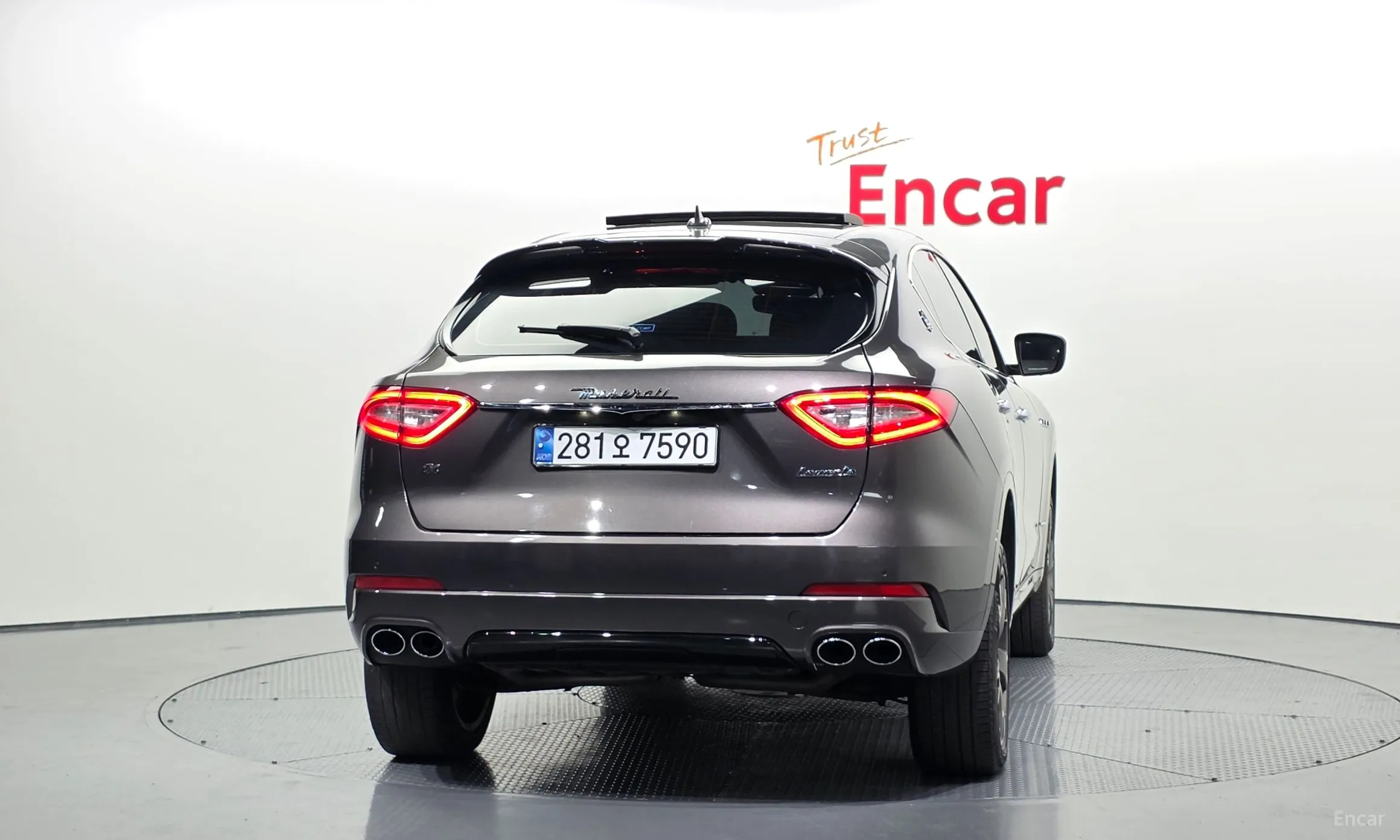 Maserati Levante превью 4