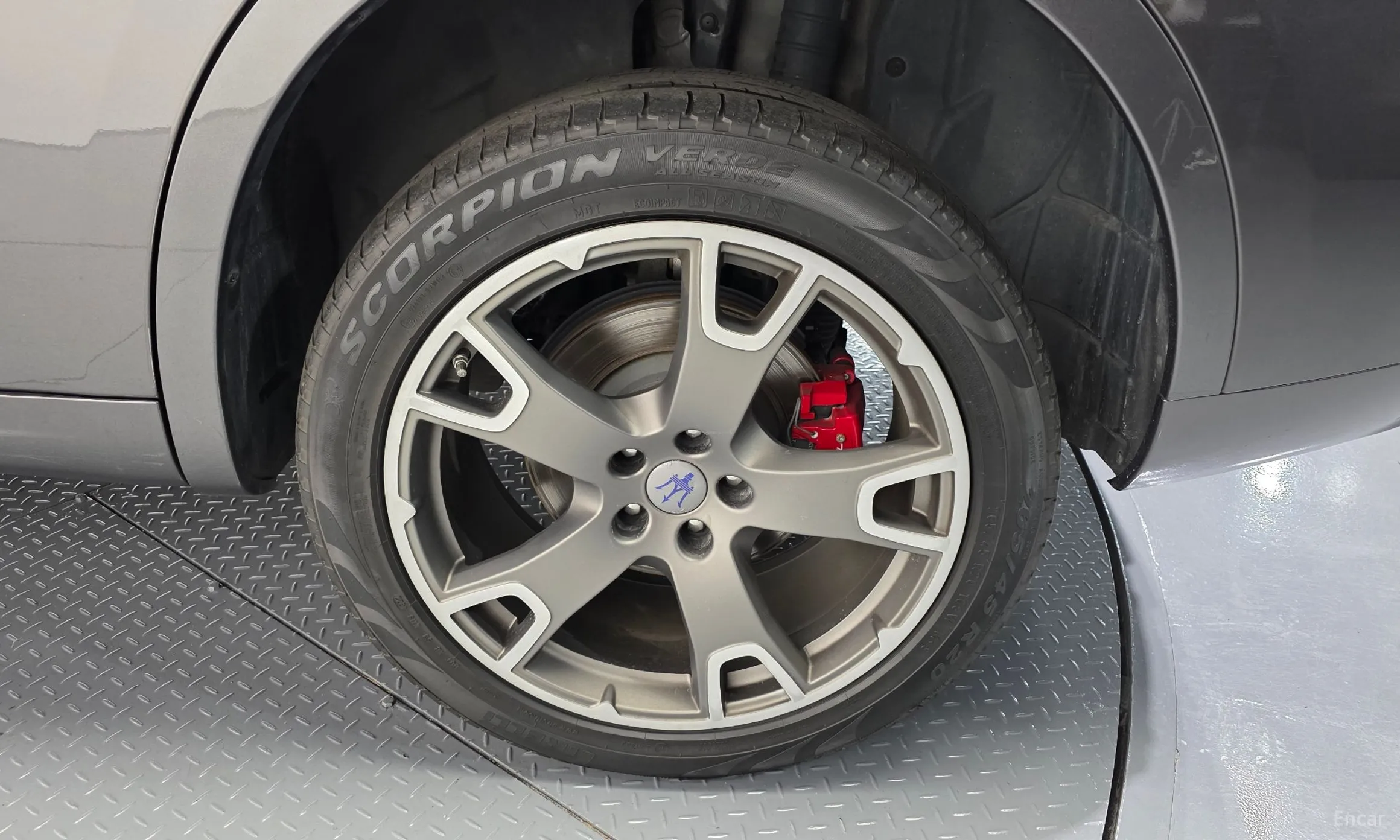 Maserati Levante превью 5
