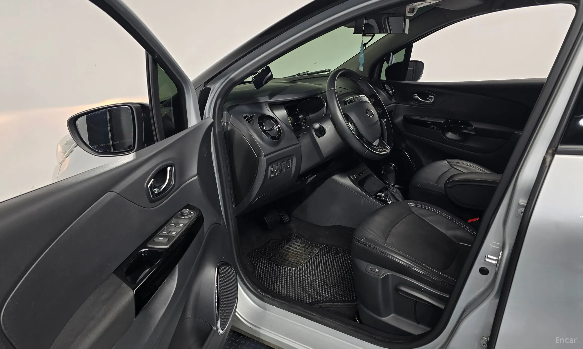 Renault Korea (Samsung) QM3 превью 10