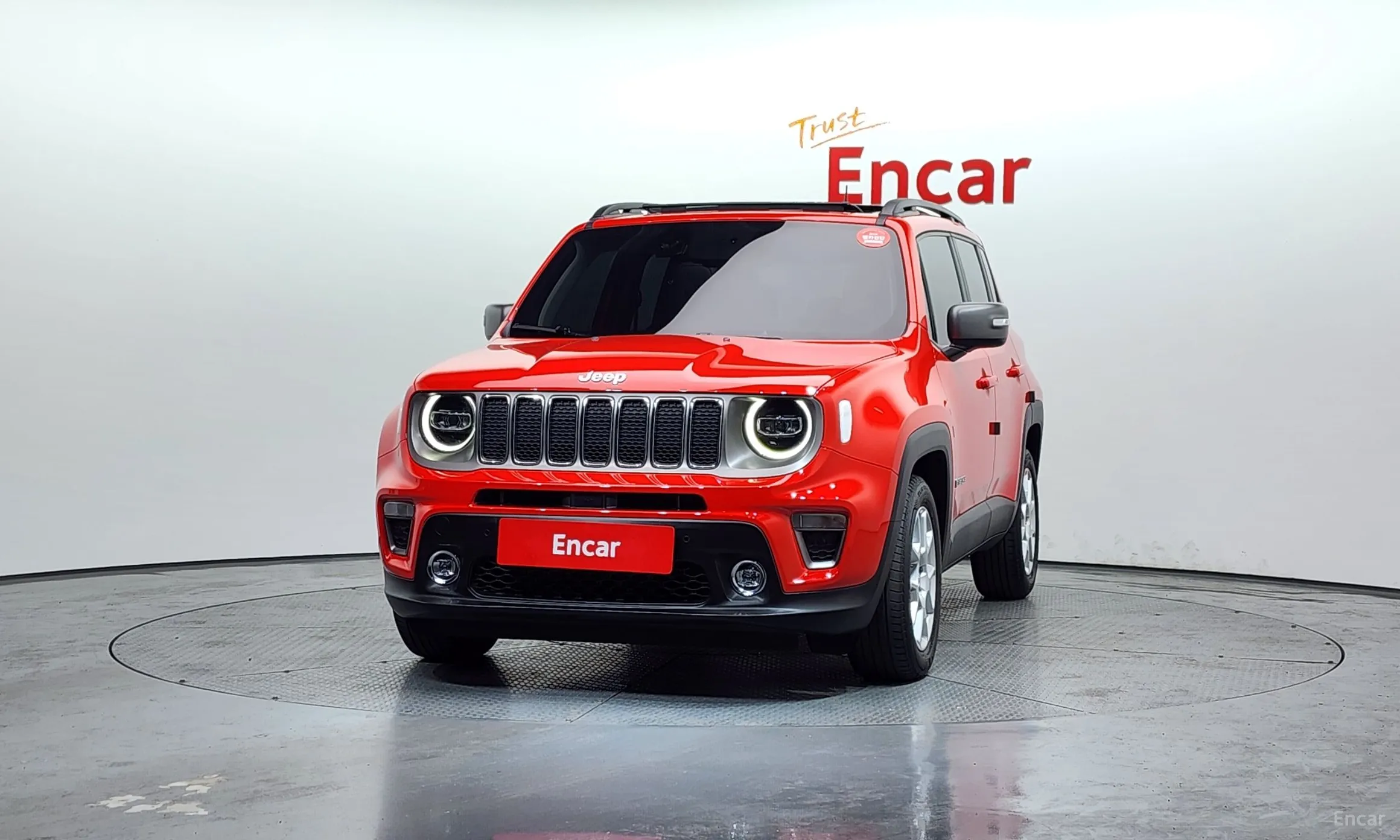 Jeep Renegade превью 3
