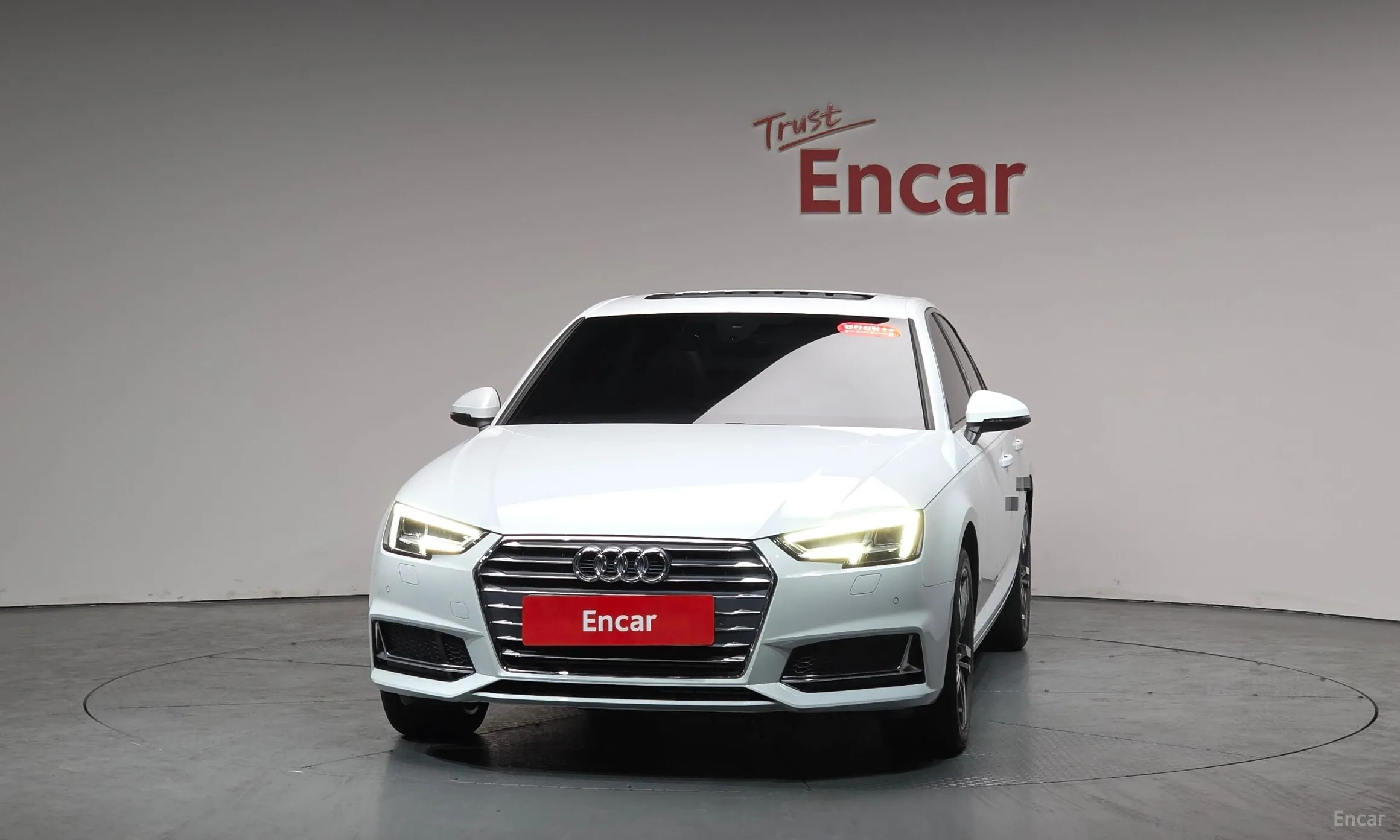 Audi A4 (B9) превью 3