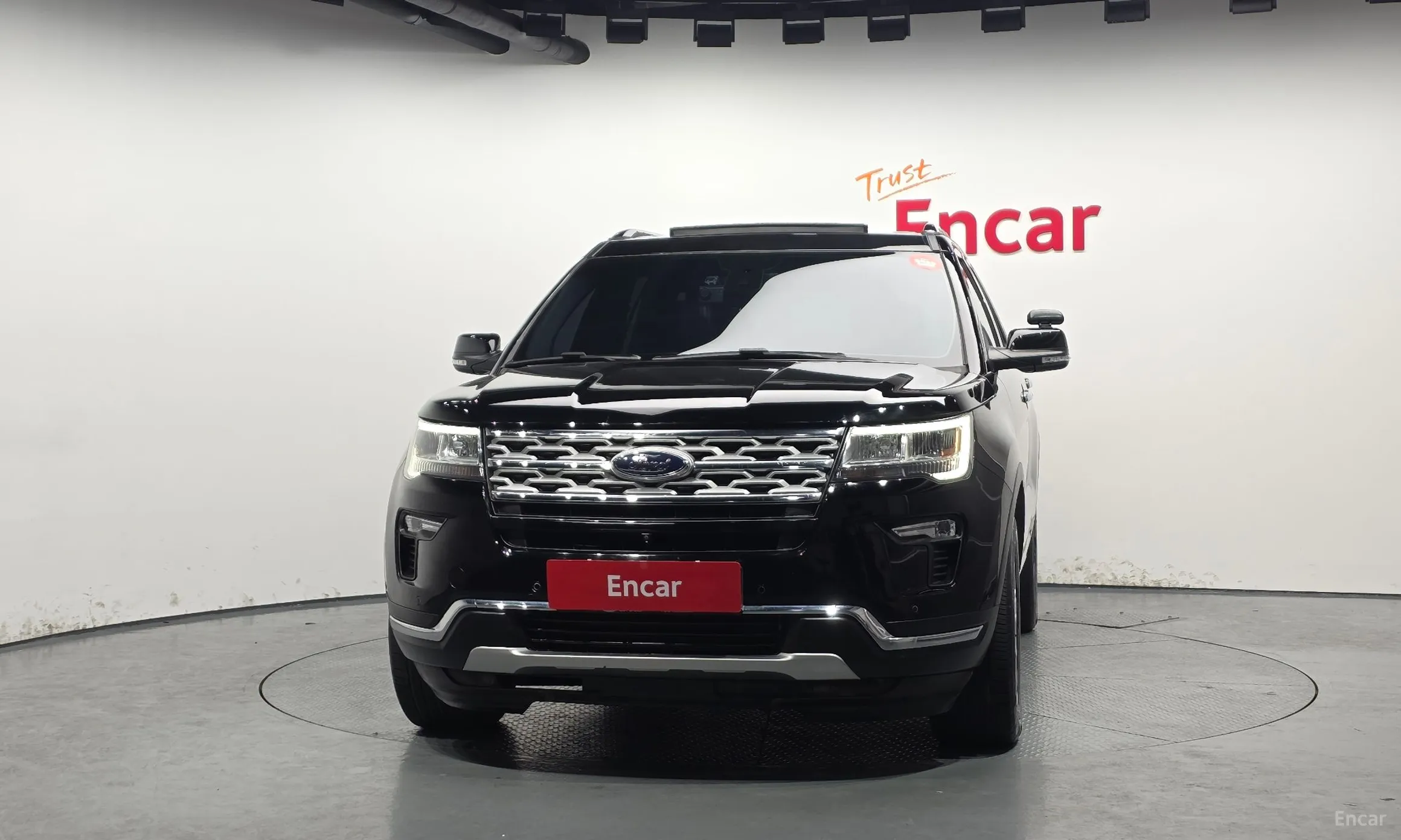 Ford Explorer превью 3