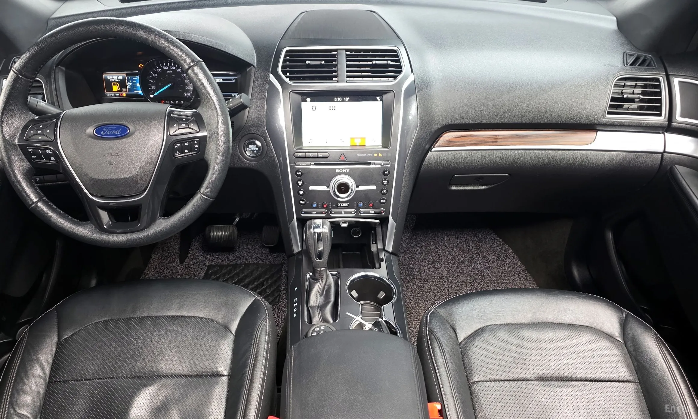Ford Explorer превью 7