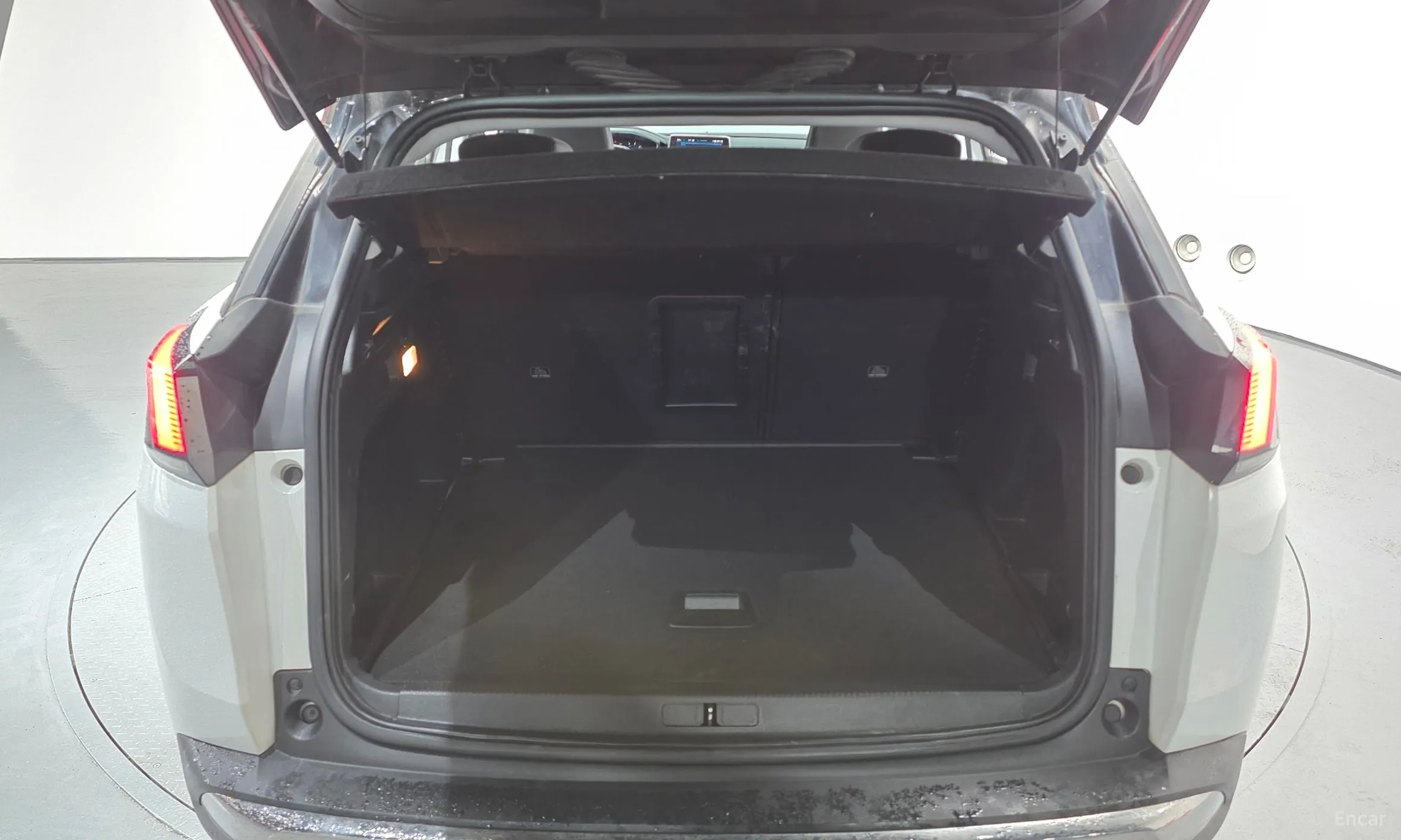 Peugeot 3008 2nd generation превью 20