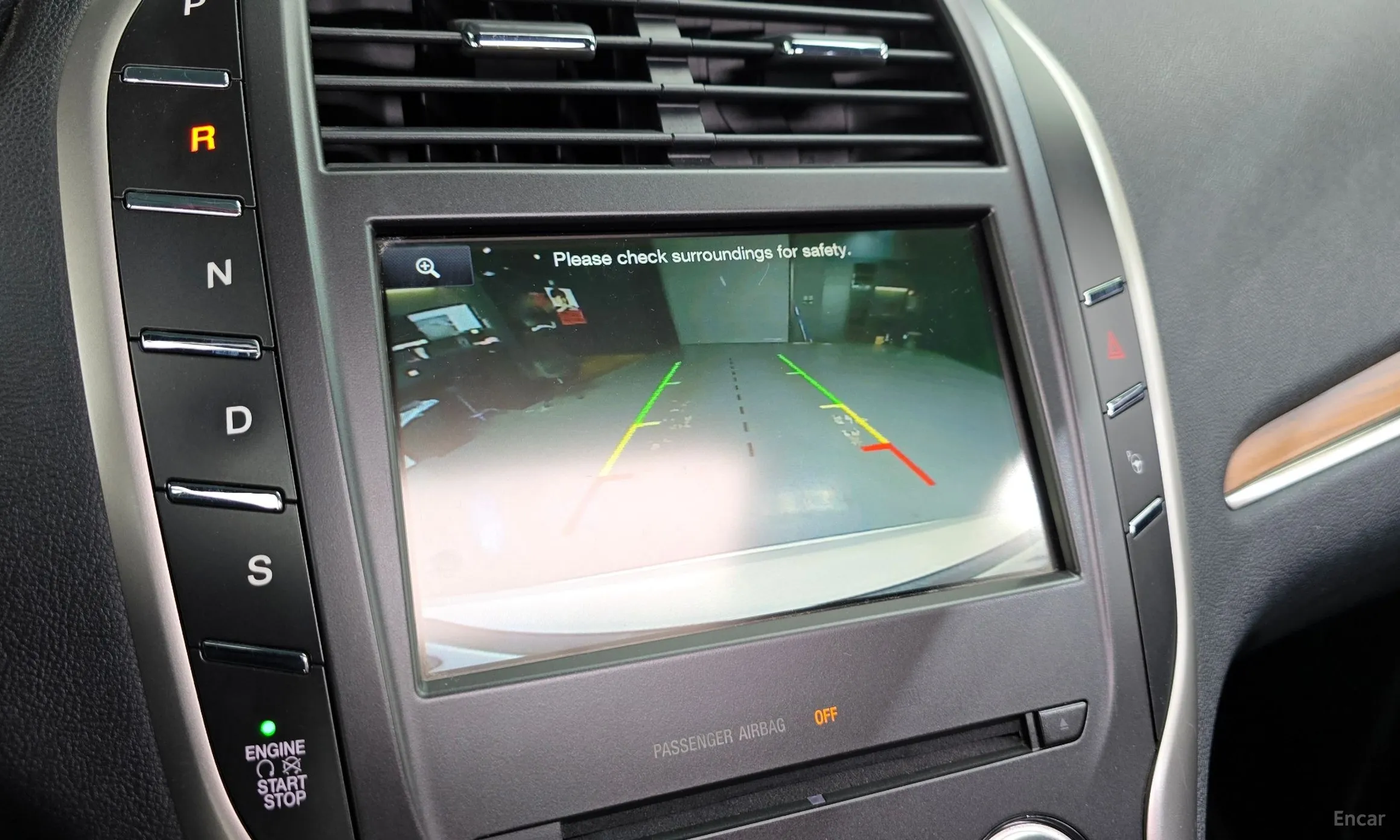 Lincoln MKC превью 15