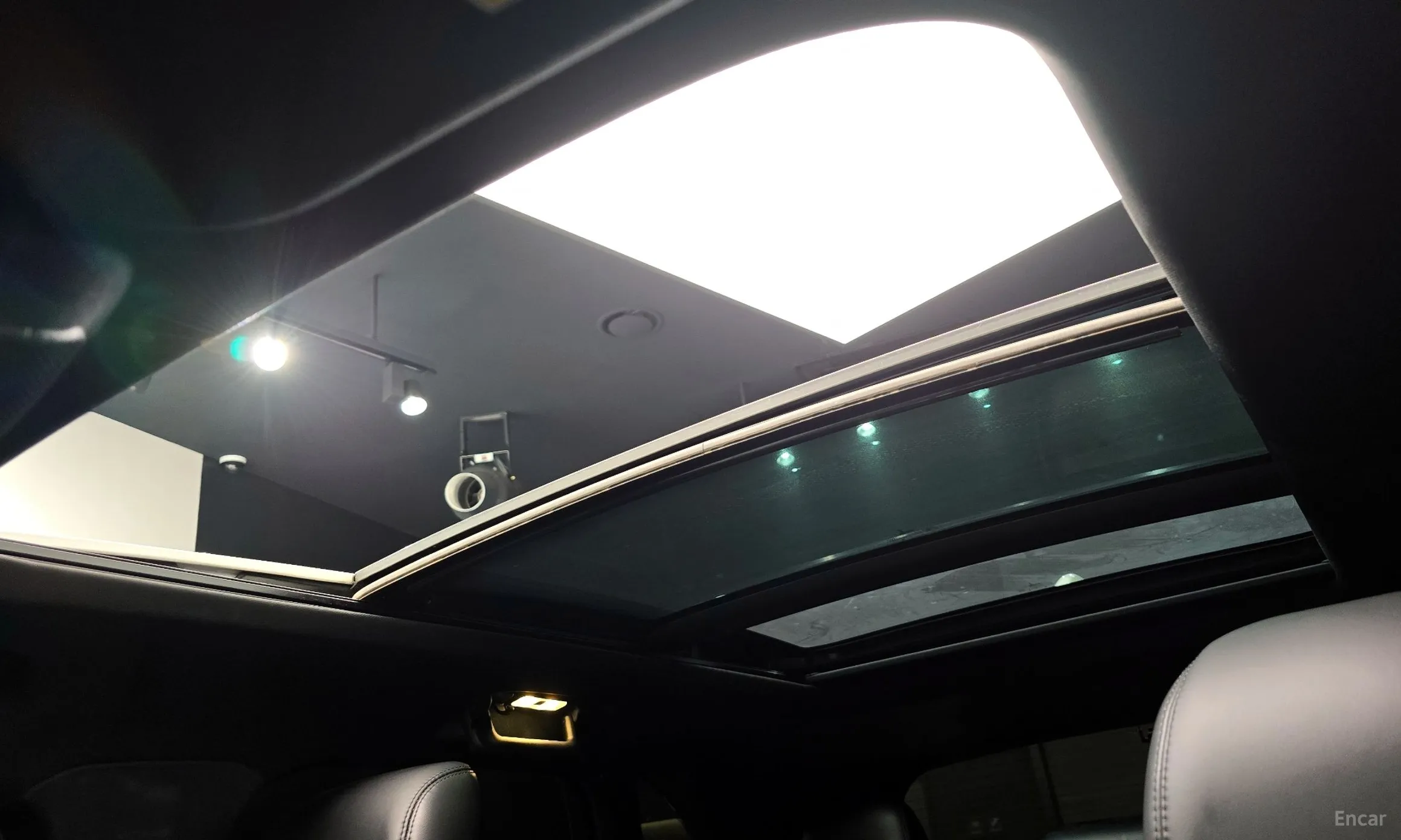 Lincoln MKC превью 18
