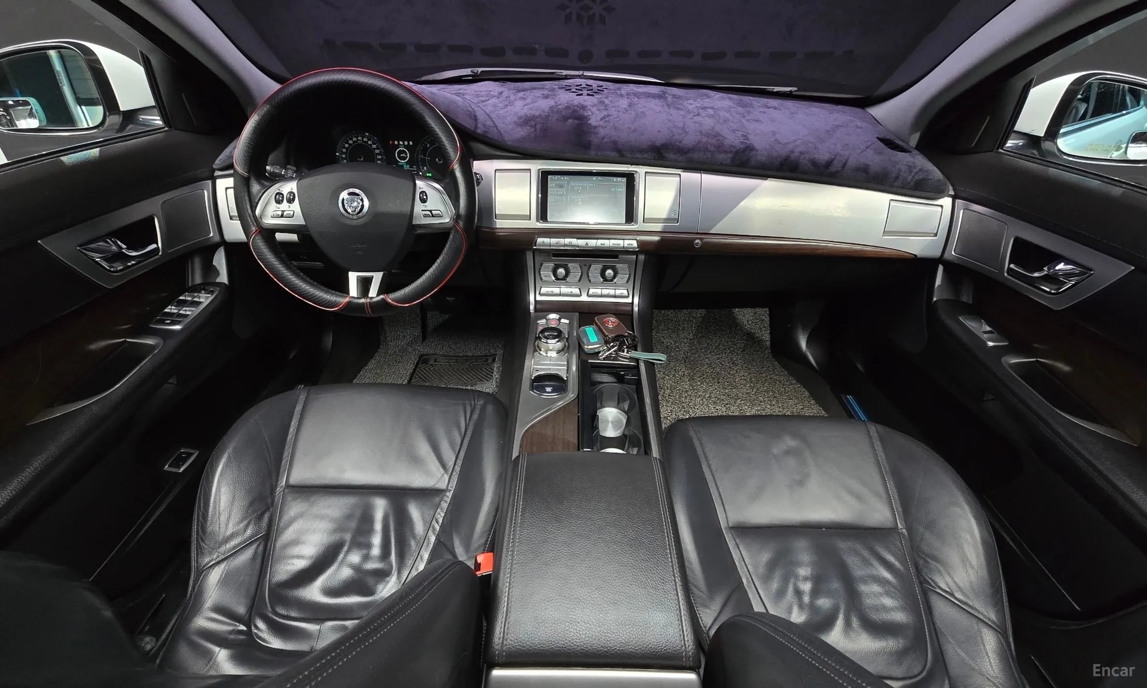 Jaguar New XF превью 7