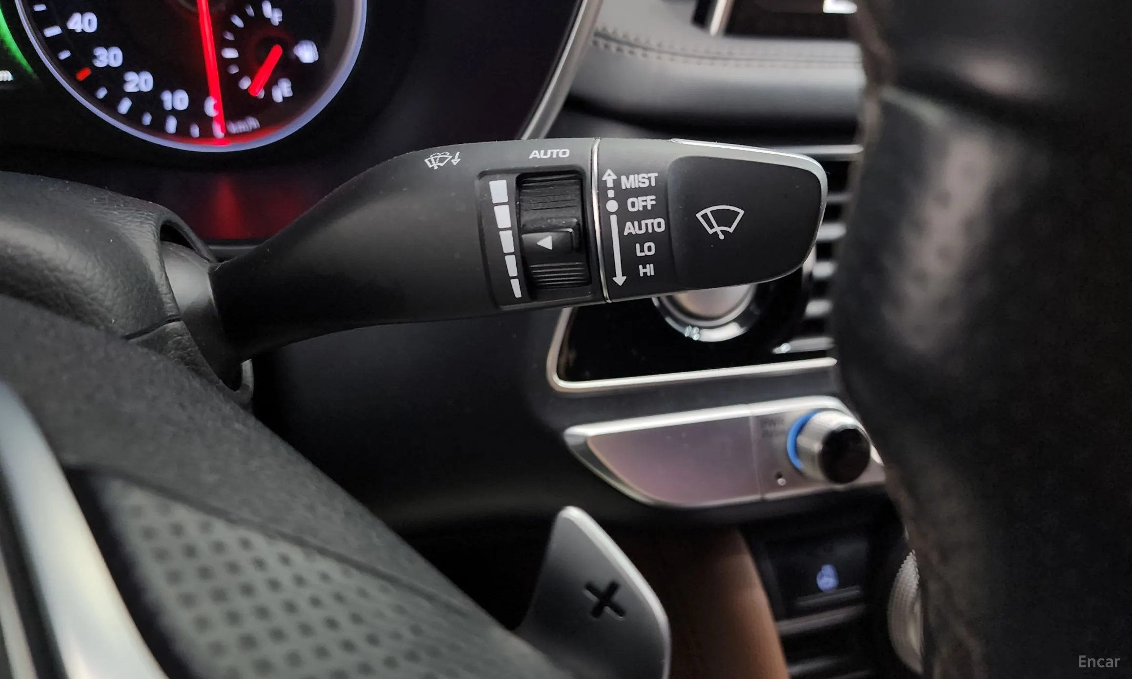 Genesis G70 превью 17