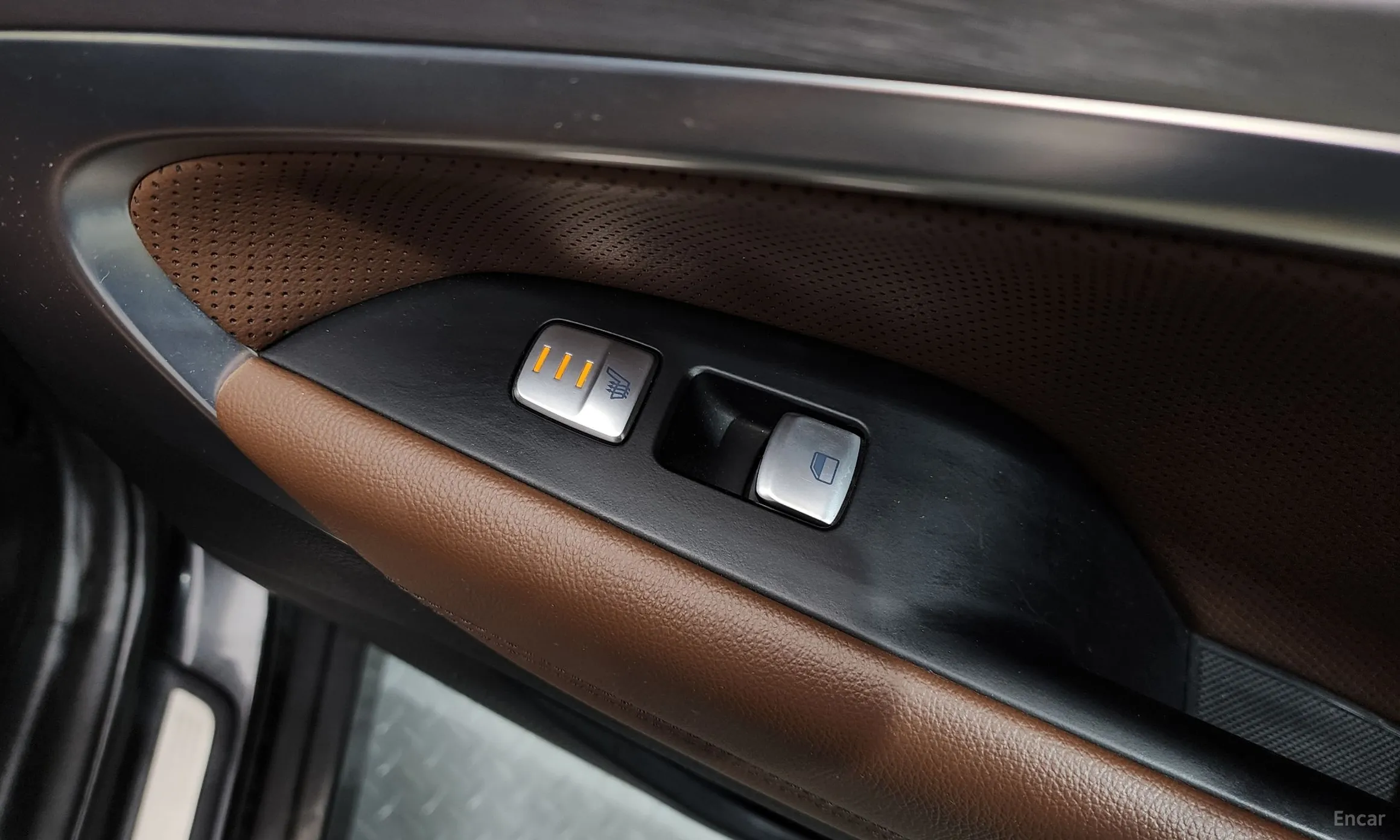 Genesis G70 превью 18