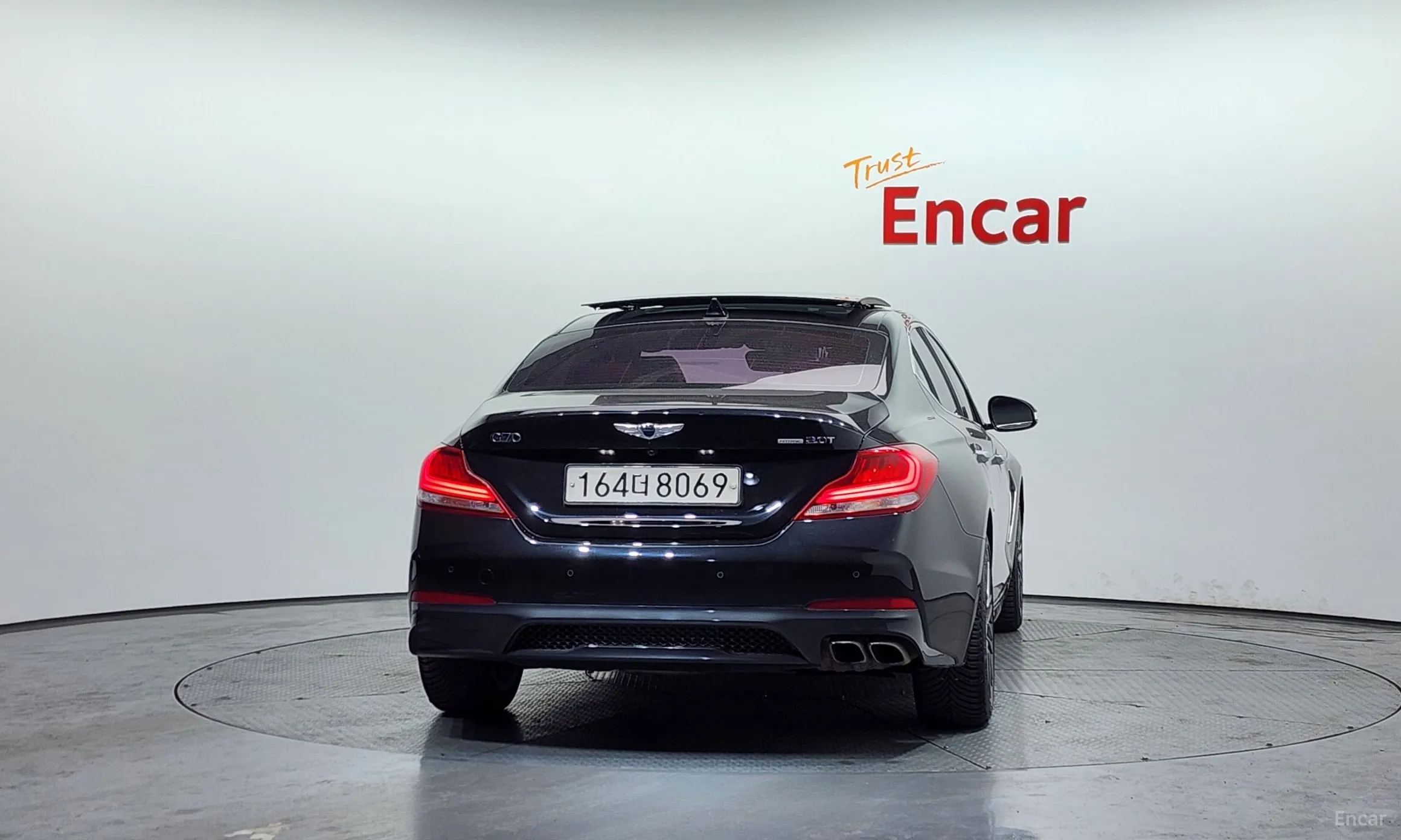 Genesis G70 превью 4
