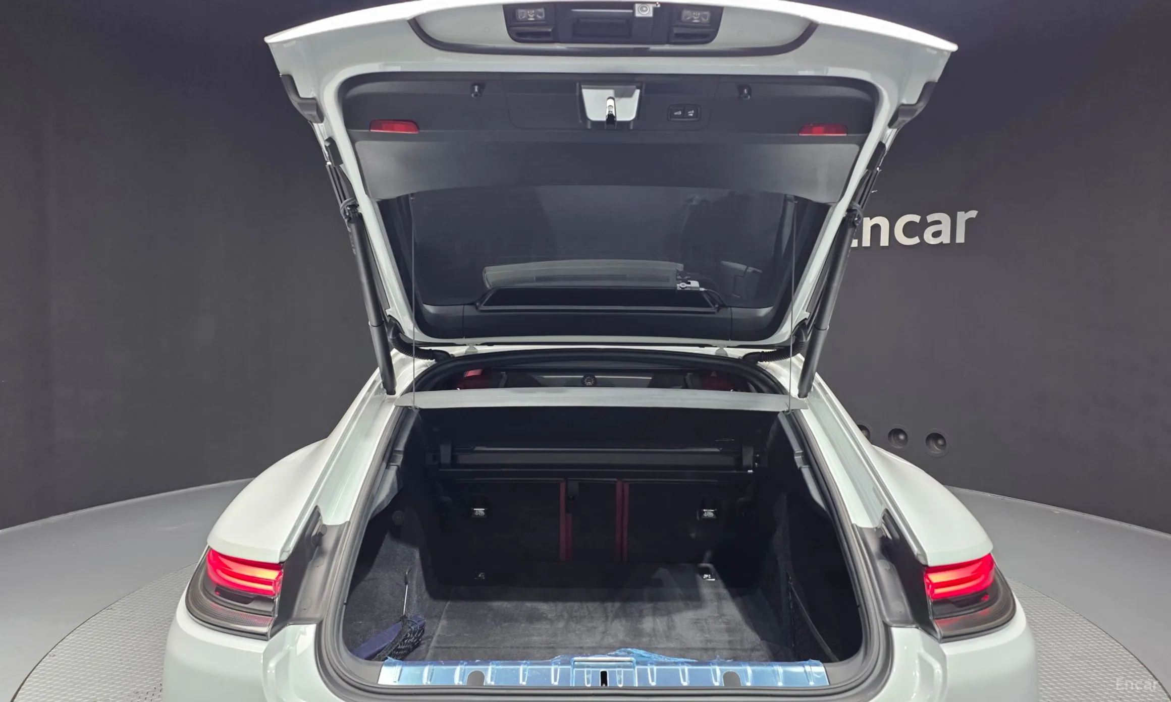 Porsche Panamera (971) превью 20