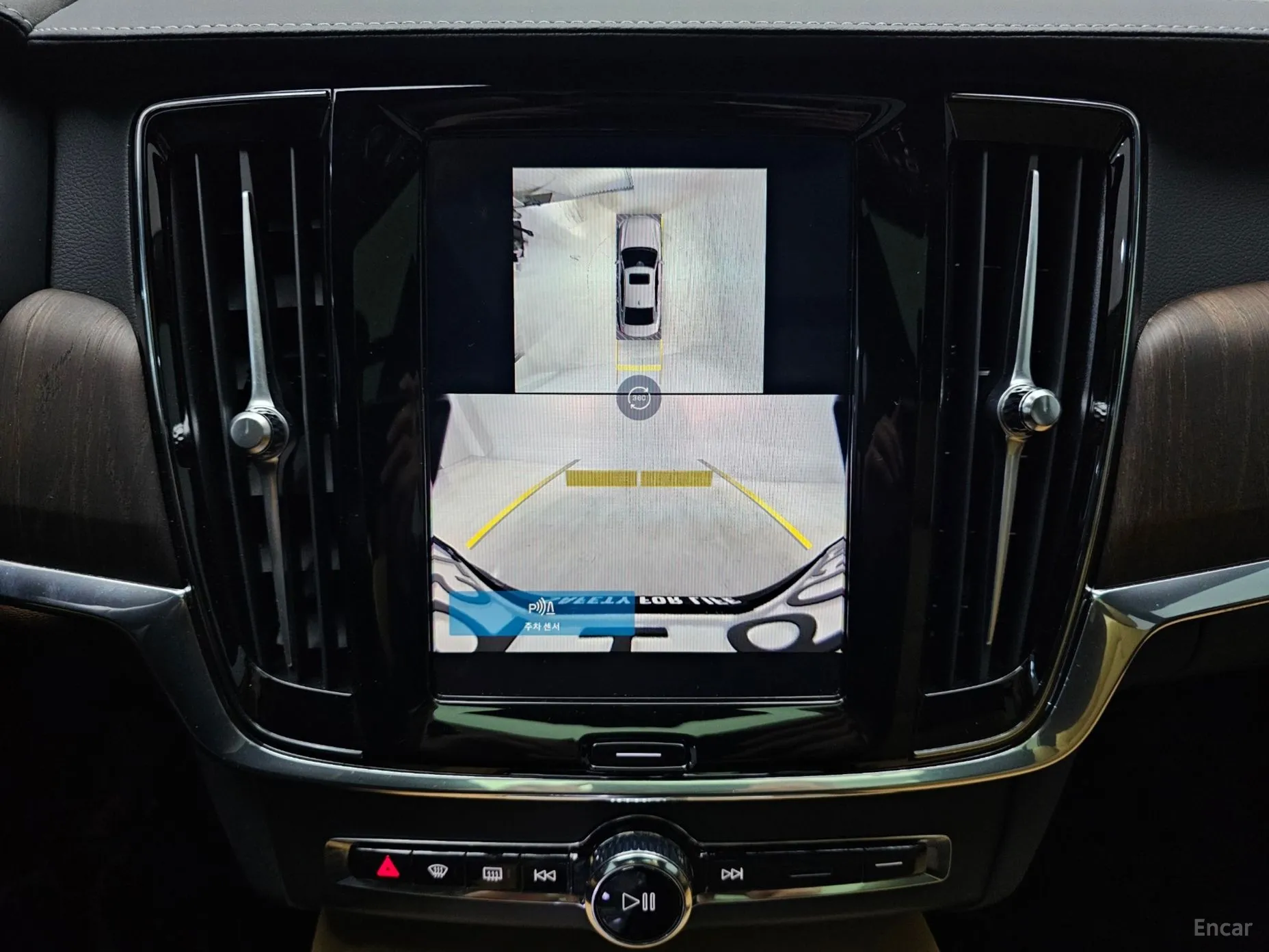 Volvo S90 превью 12