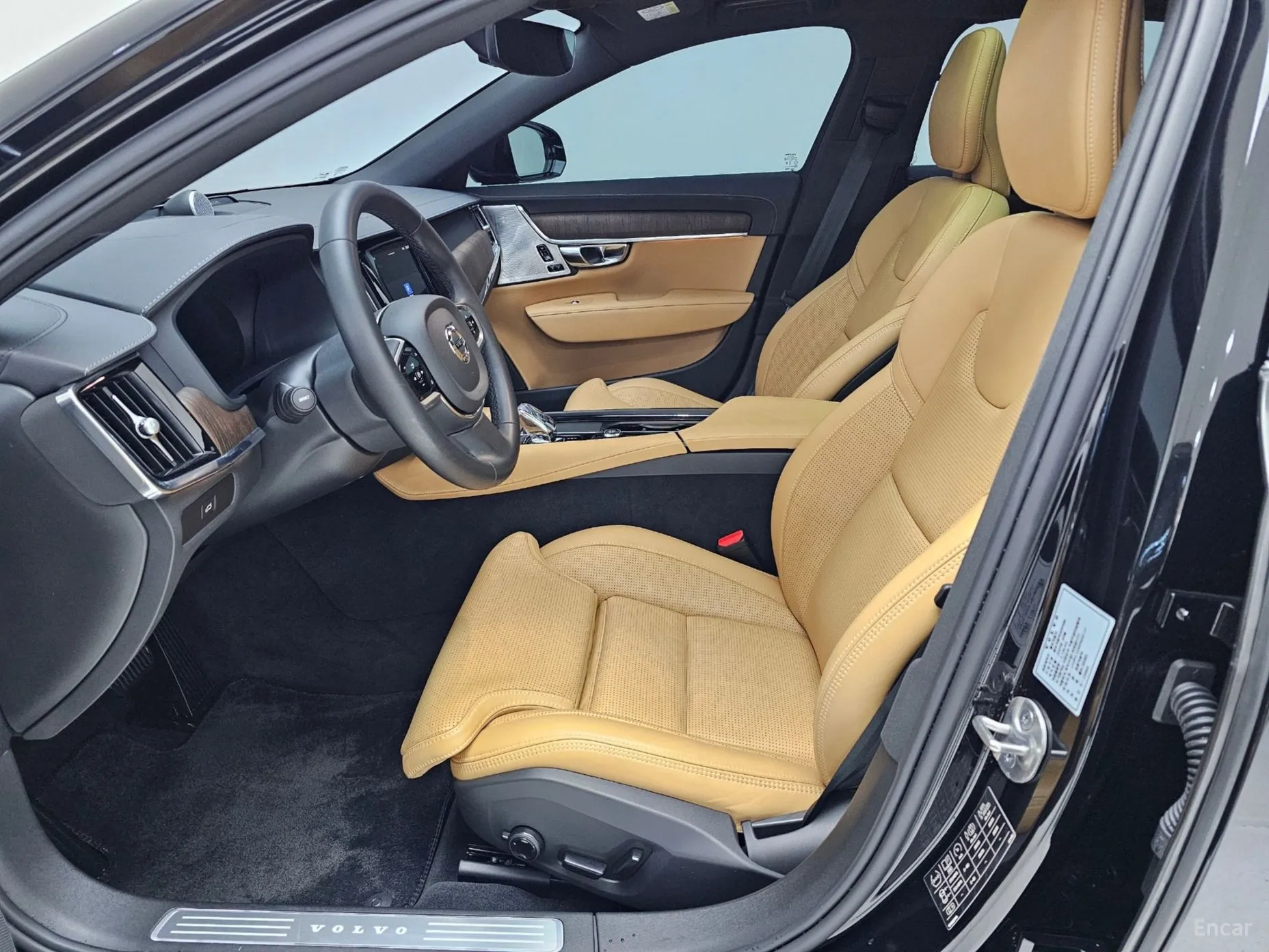 Volvo S90 превью 15