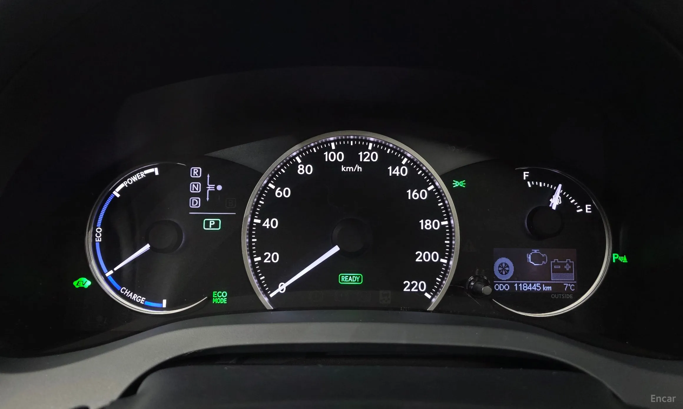 Lexus CT200h превью 8
