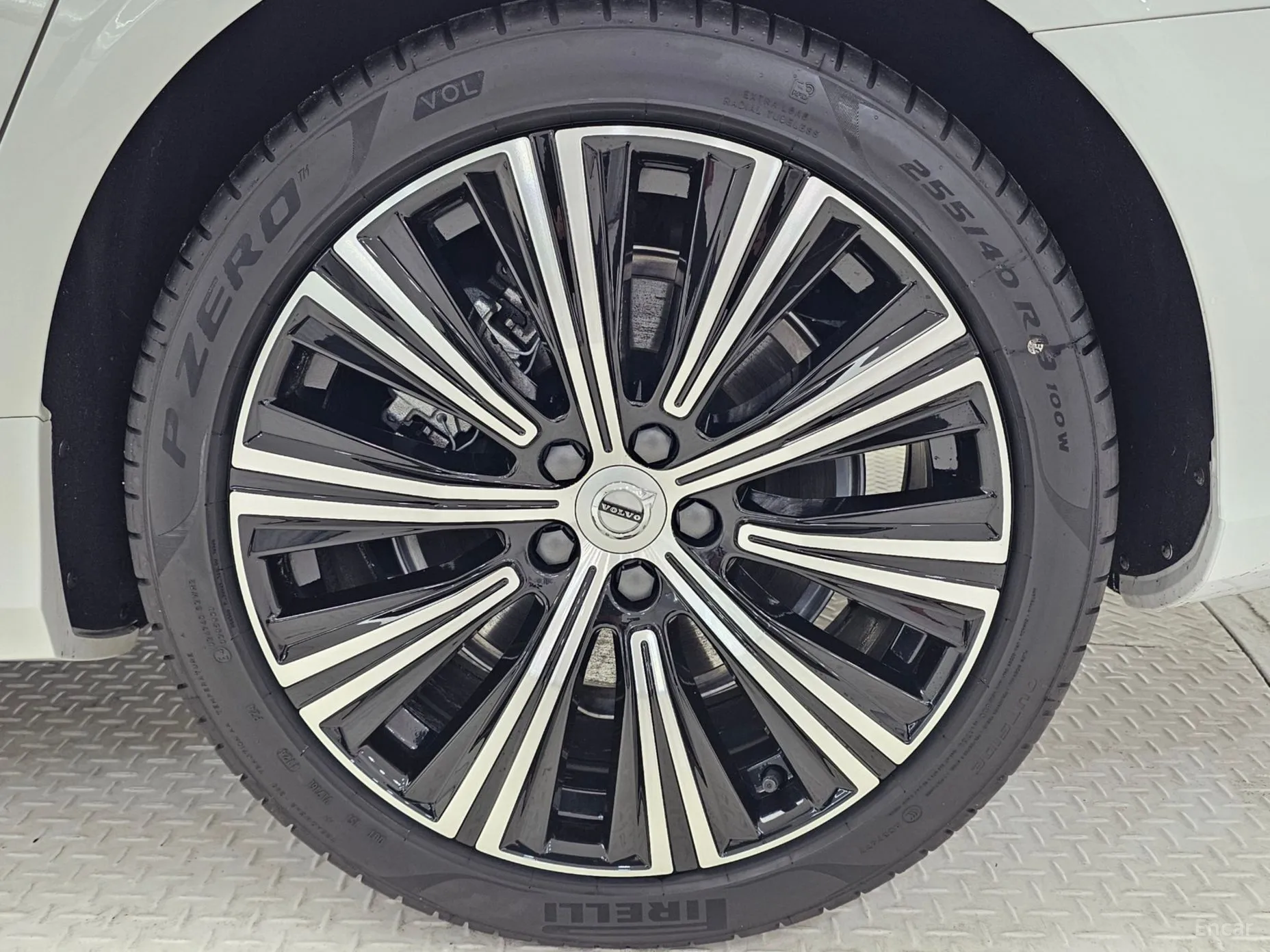 Volvo S90 превью 5