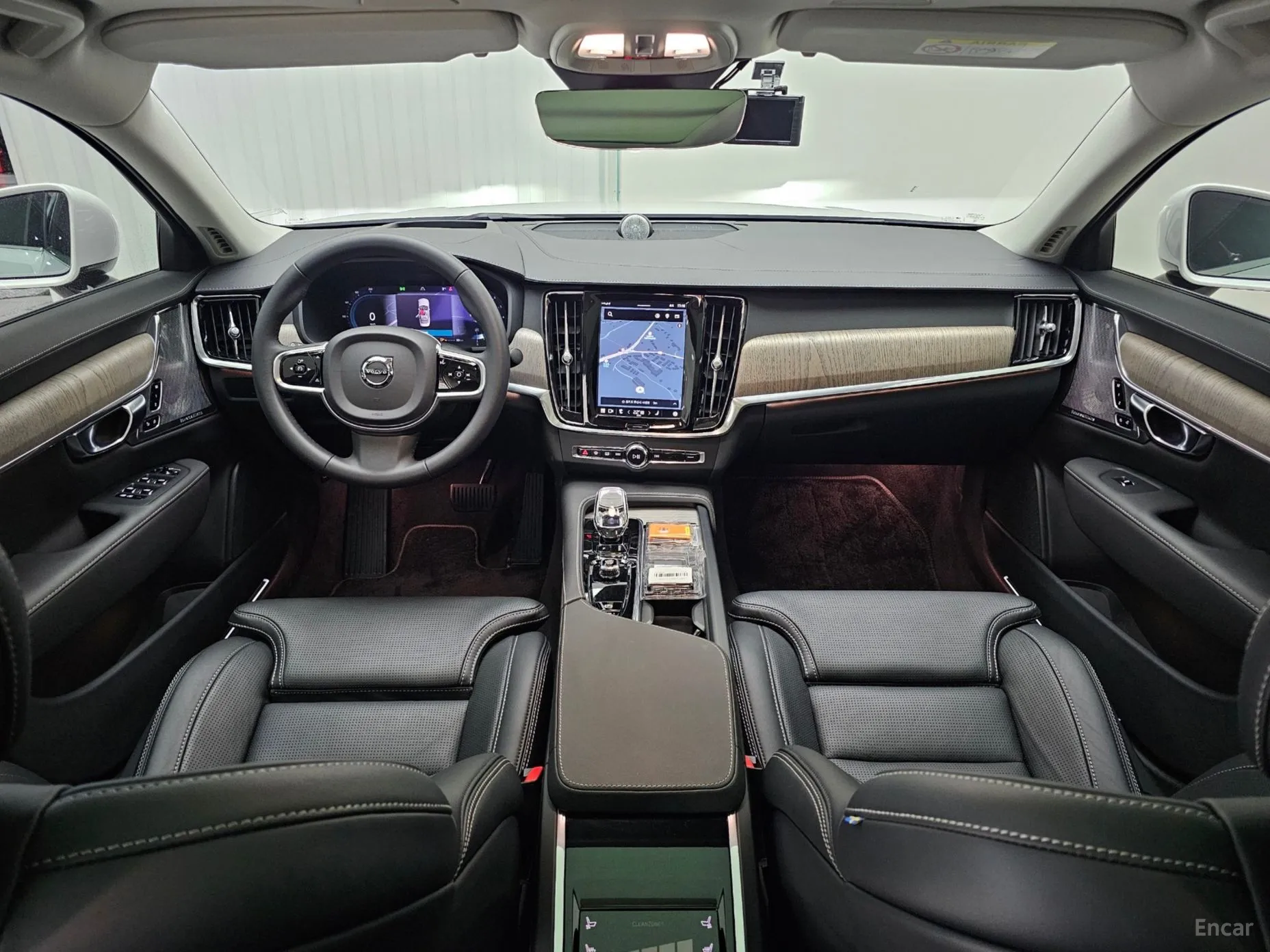 Volvo S90 превью 7