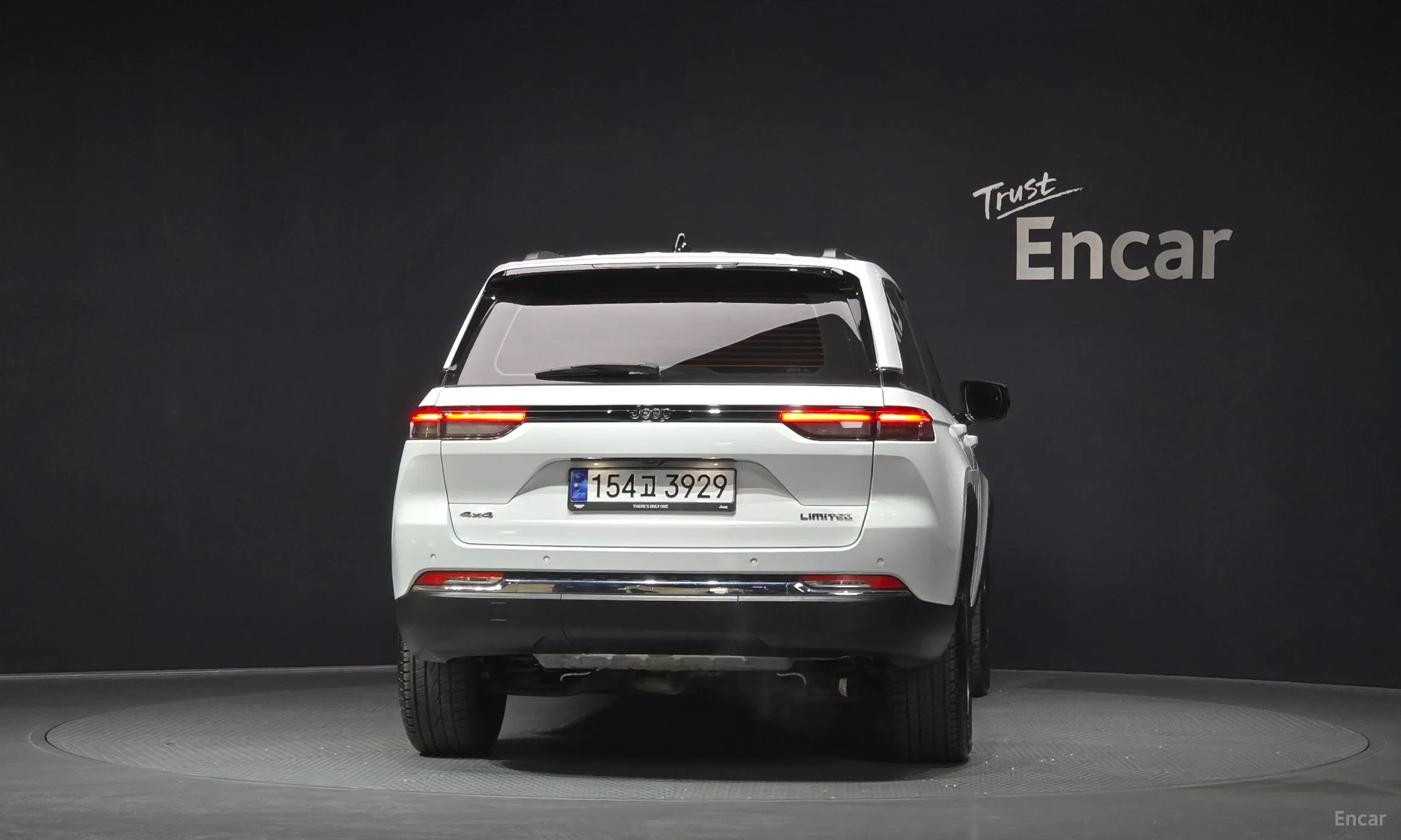 Jeep Grand Cherokee (WL) превью 4