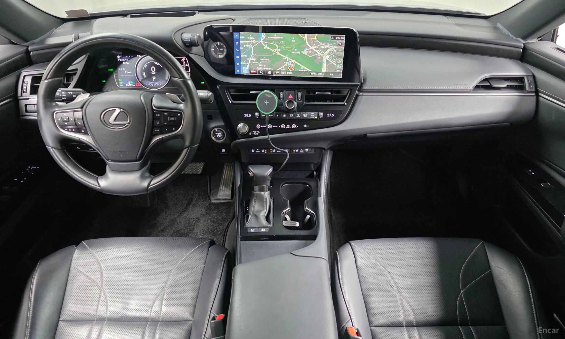 Lexus ES300h 7th Generation превью 7