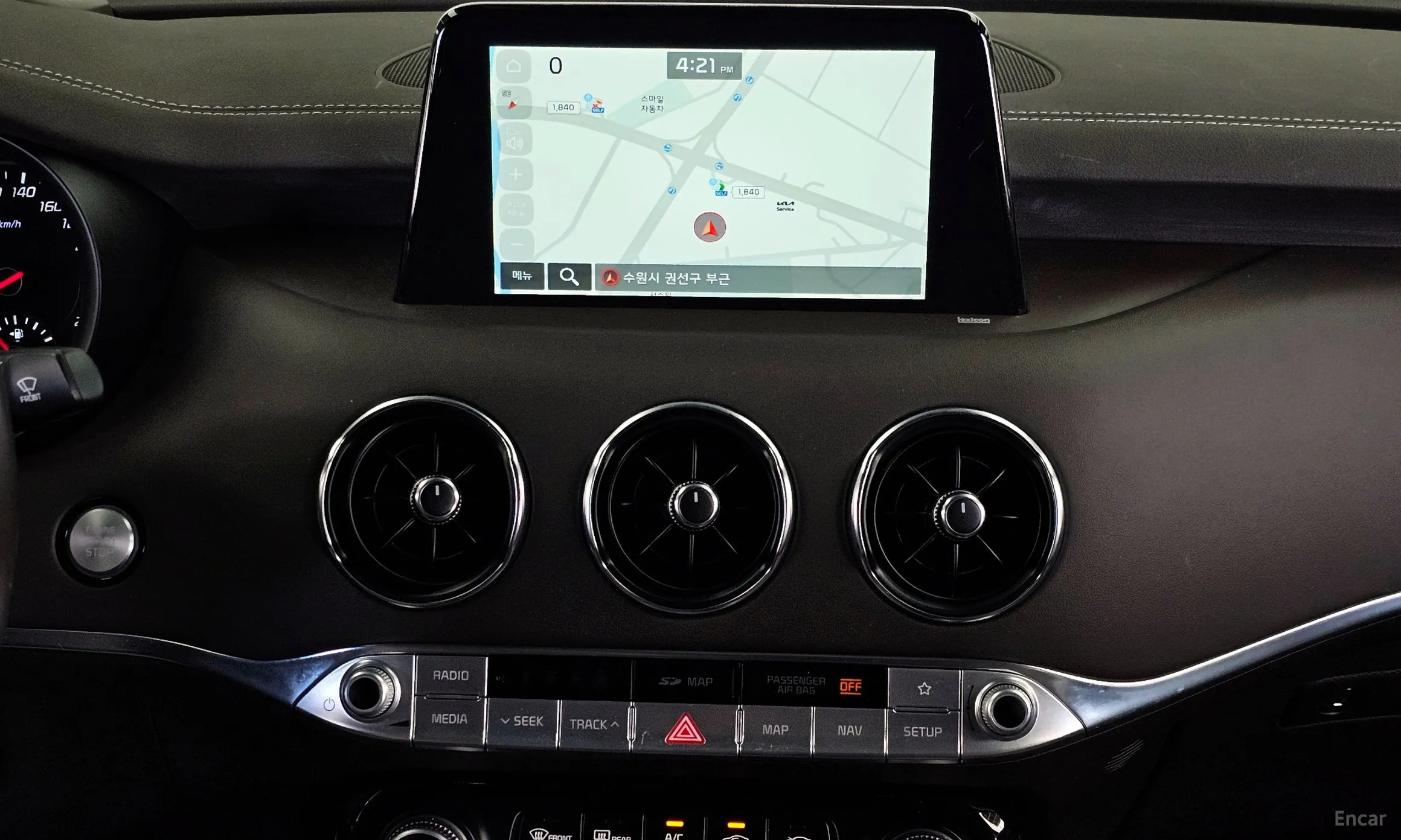 Kia Stinger превью 14