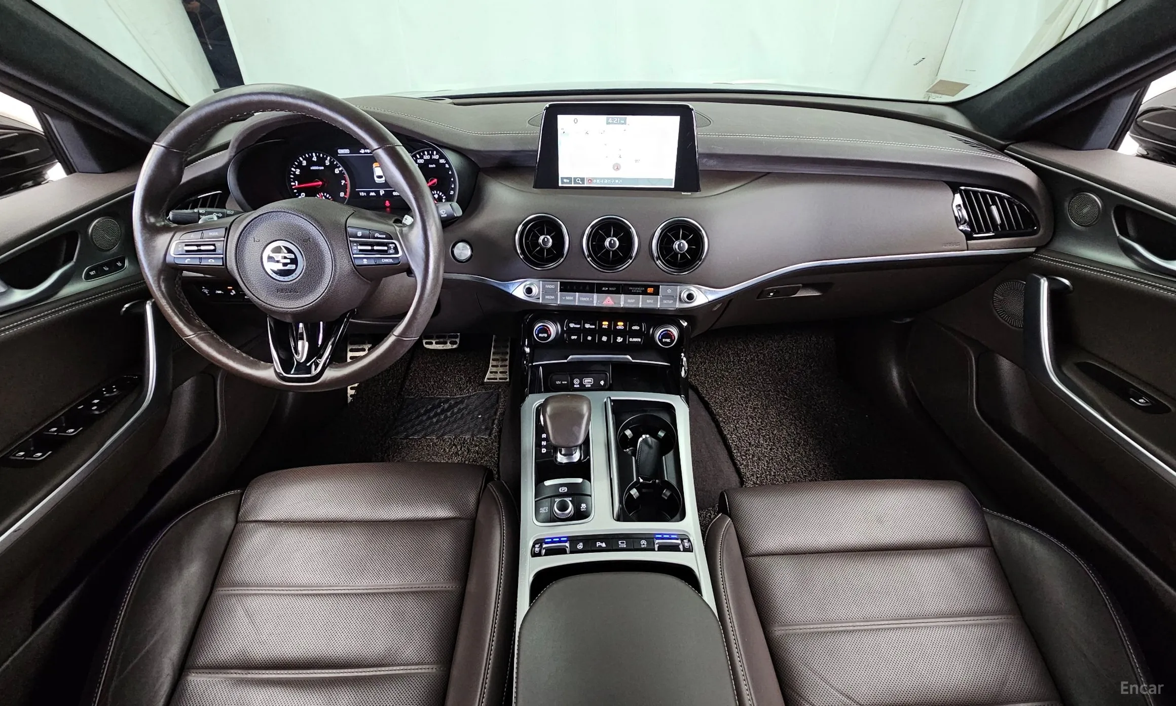 Kia Stinger превью 7