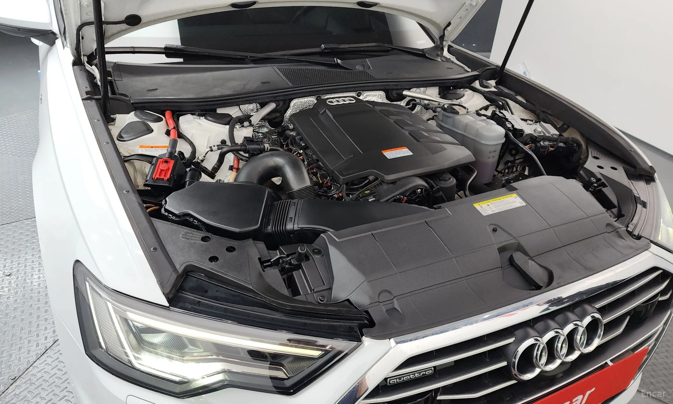 Audi A6 (C8) превью 6