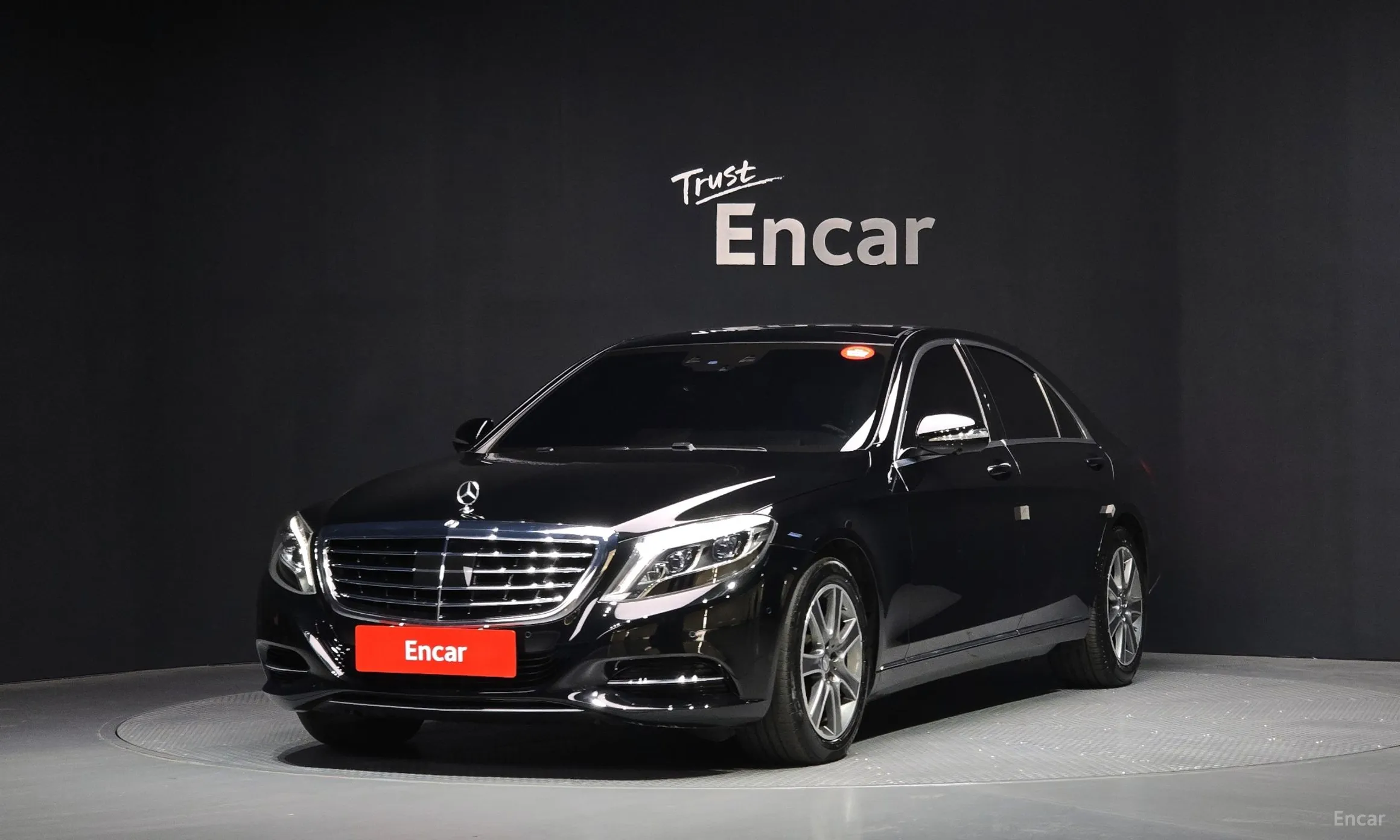 Mercedes Benz S-Class W222