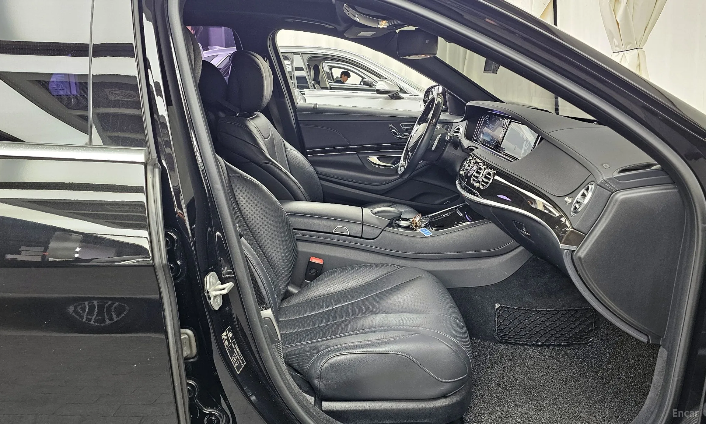 Mercedes Benz S-Class W222 превью 11