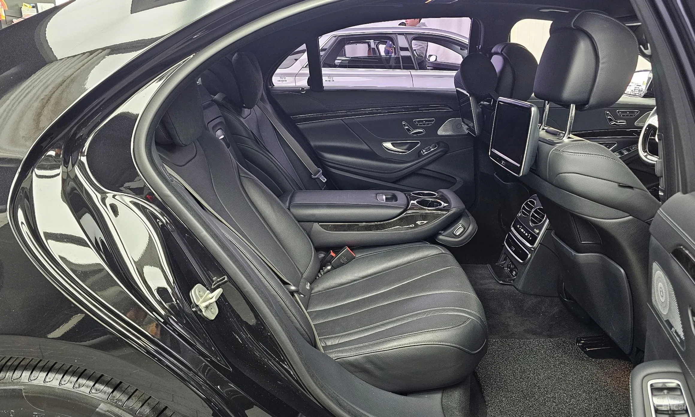 Mercedes Benz S-Class W222 превью 12