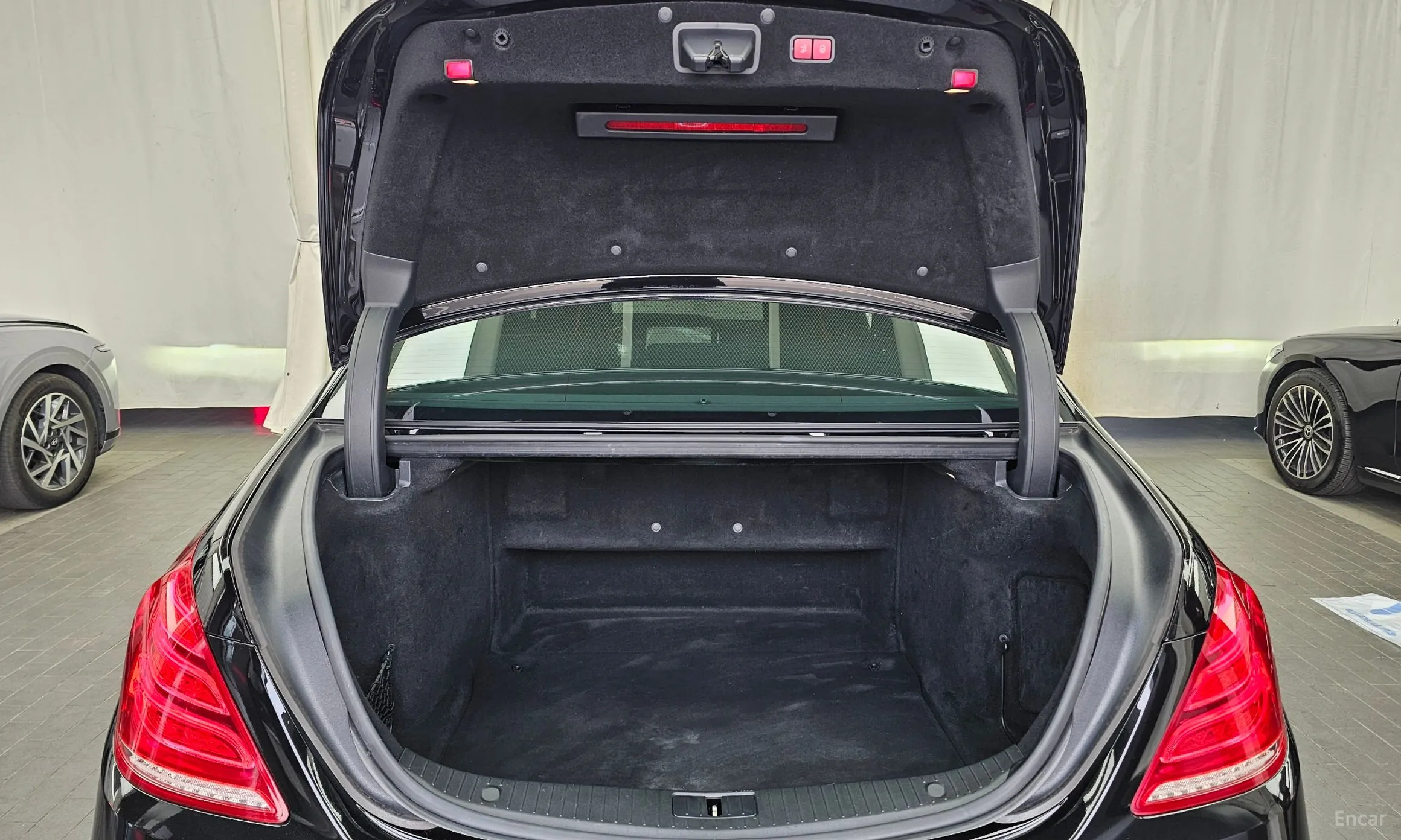 Mercedes Benz S-Class W222 превью 20