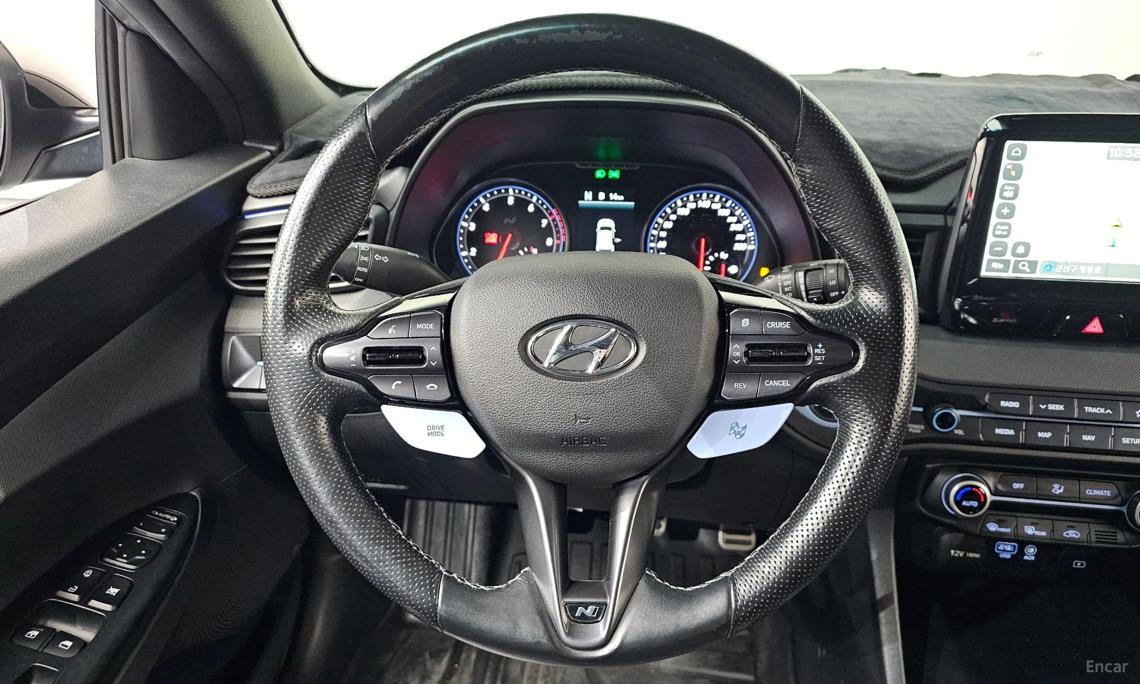 Hyundai Veloster (JS) превью 13