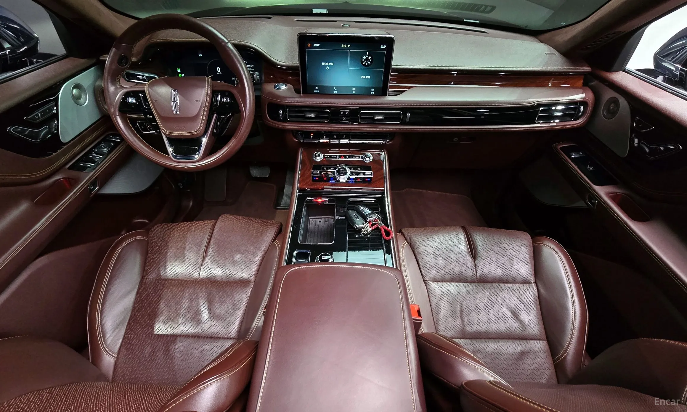 Lincoln Aviator 2nd Generation превью 7