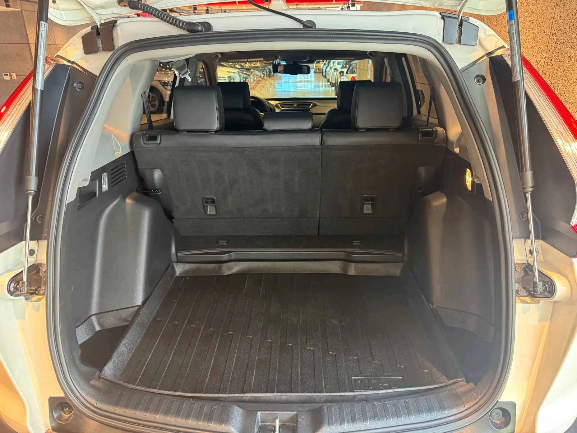Honda CR-V 5th generation превью 20