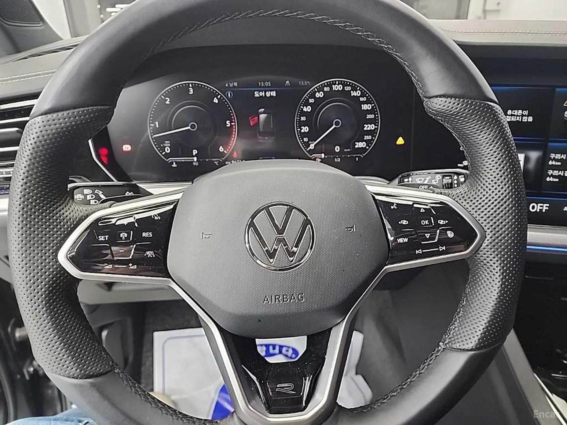 Volkswagen Touareg 3rd Generation превью 9