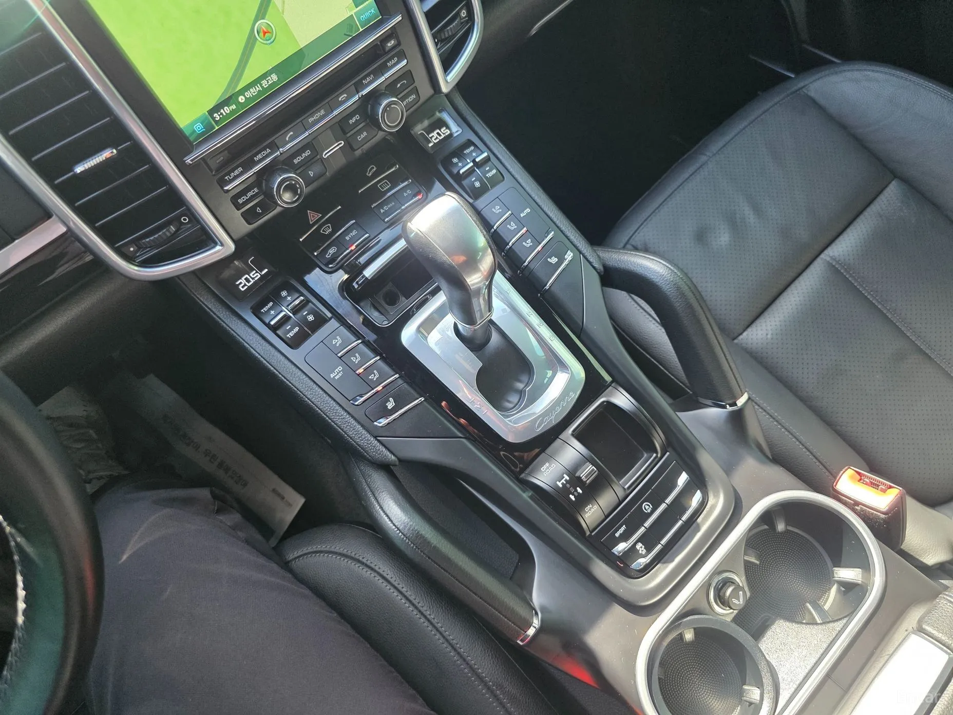 Porsche New Cayenne превью 16