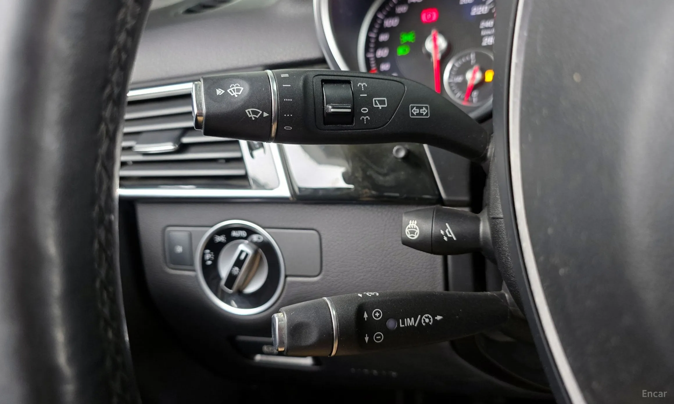 Mercedes Benz GLE-Class W166 превью 16