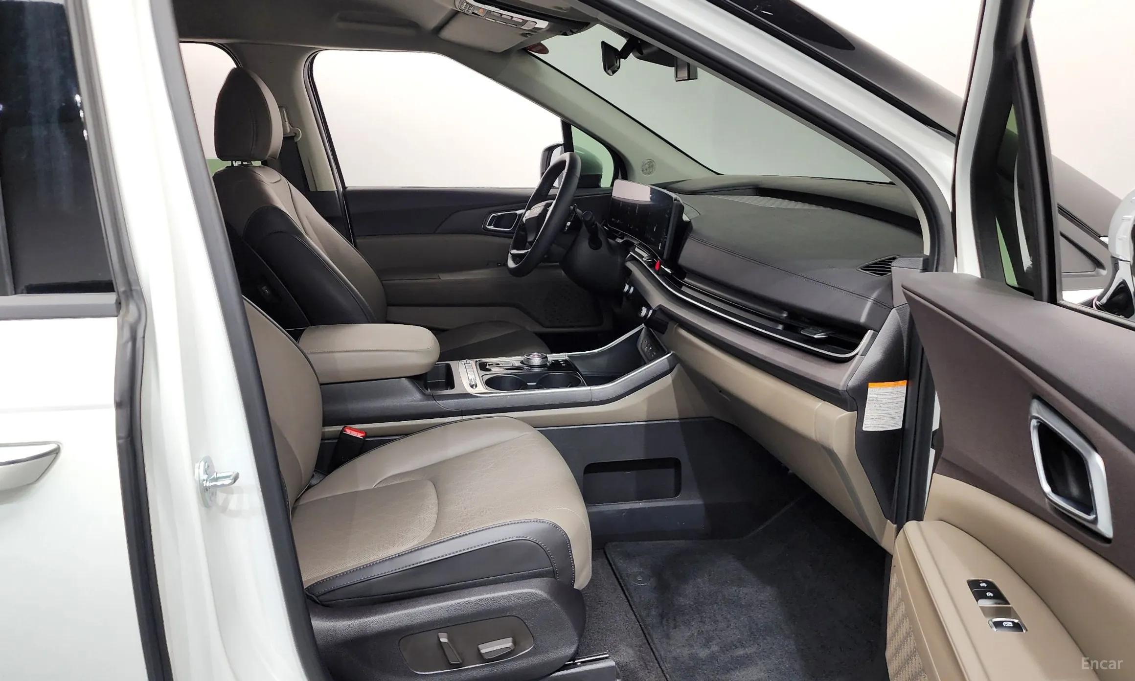 Kia Carnival 4th Generation превью 11