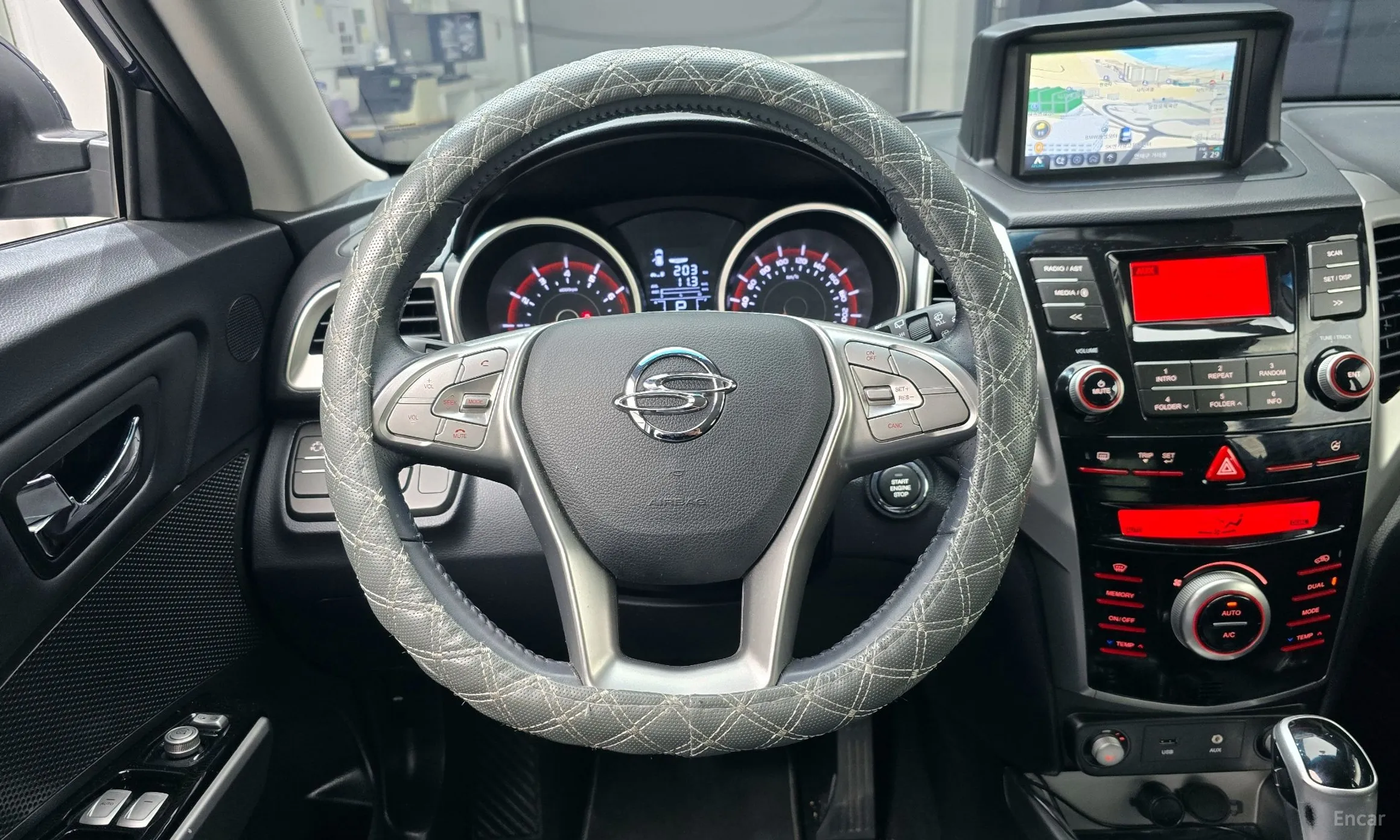 KG Mobility (SsangYong) Tivoli, Lazio превью 14