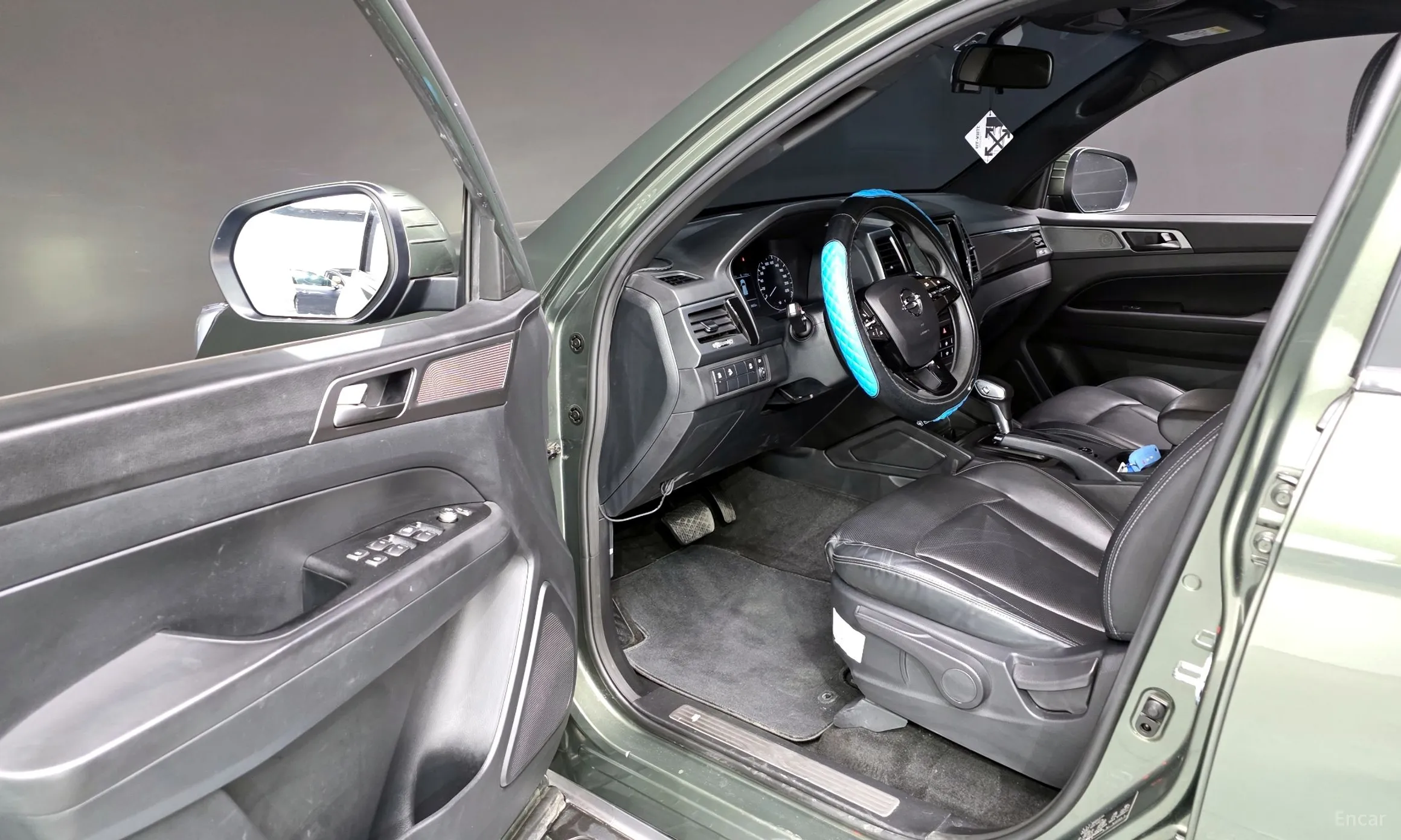 KG Mobility (SsangYong) Rexton Sports Khan превью 10