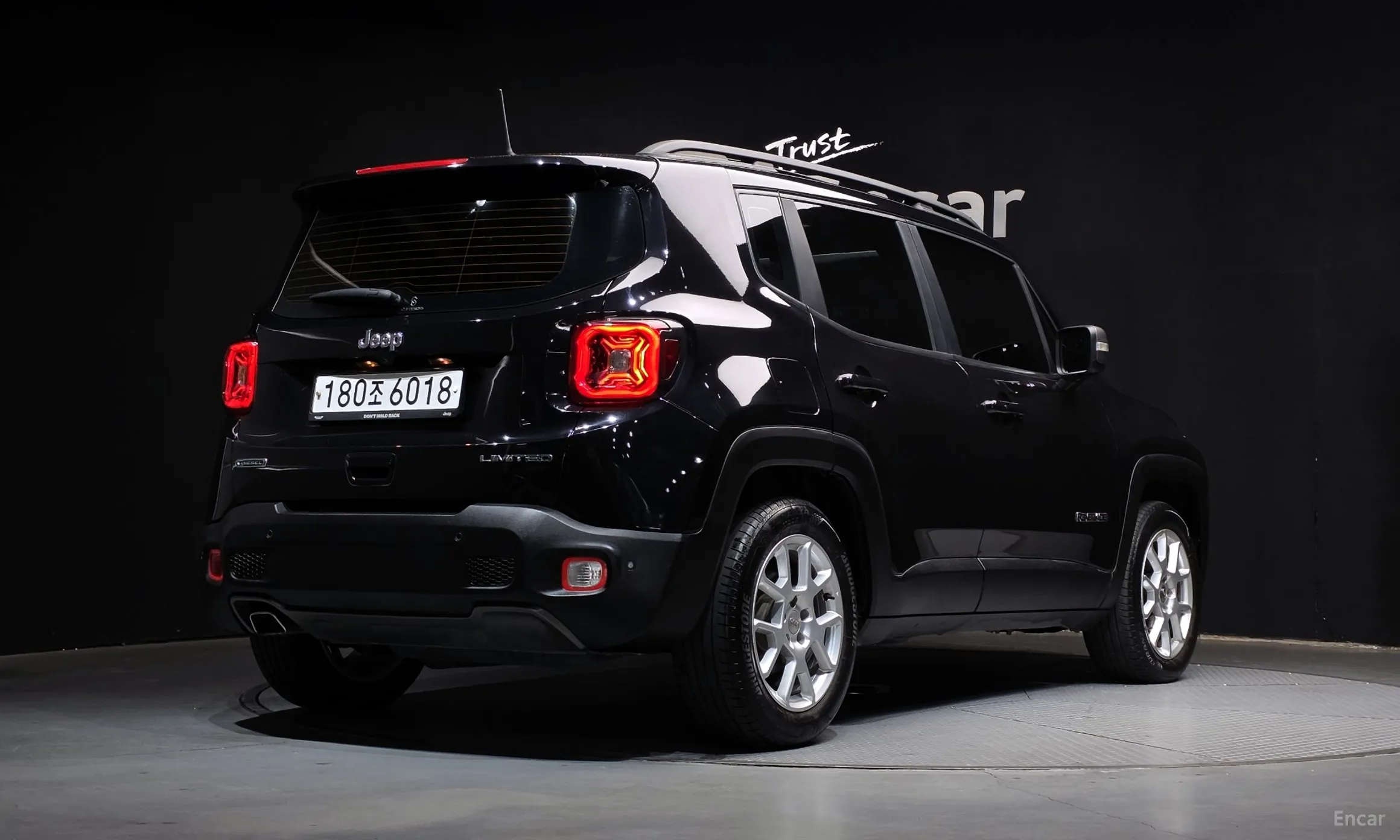 Jeep Renegade превью 2