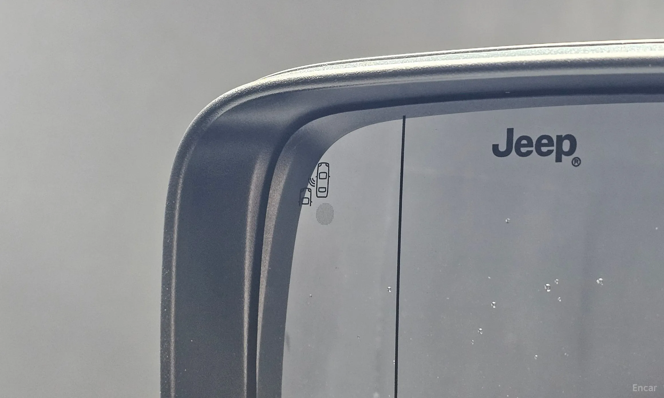 Jeep Renegade превью 19